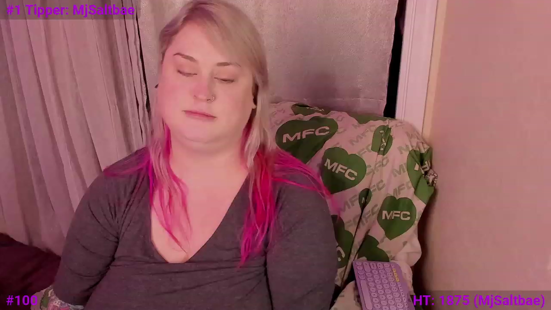 Gallery image thumbnail from mari_jae's myfreecams stream on, 11/11/2023, 12:32 image 18 of 20