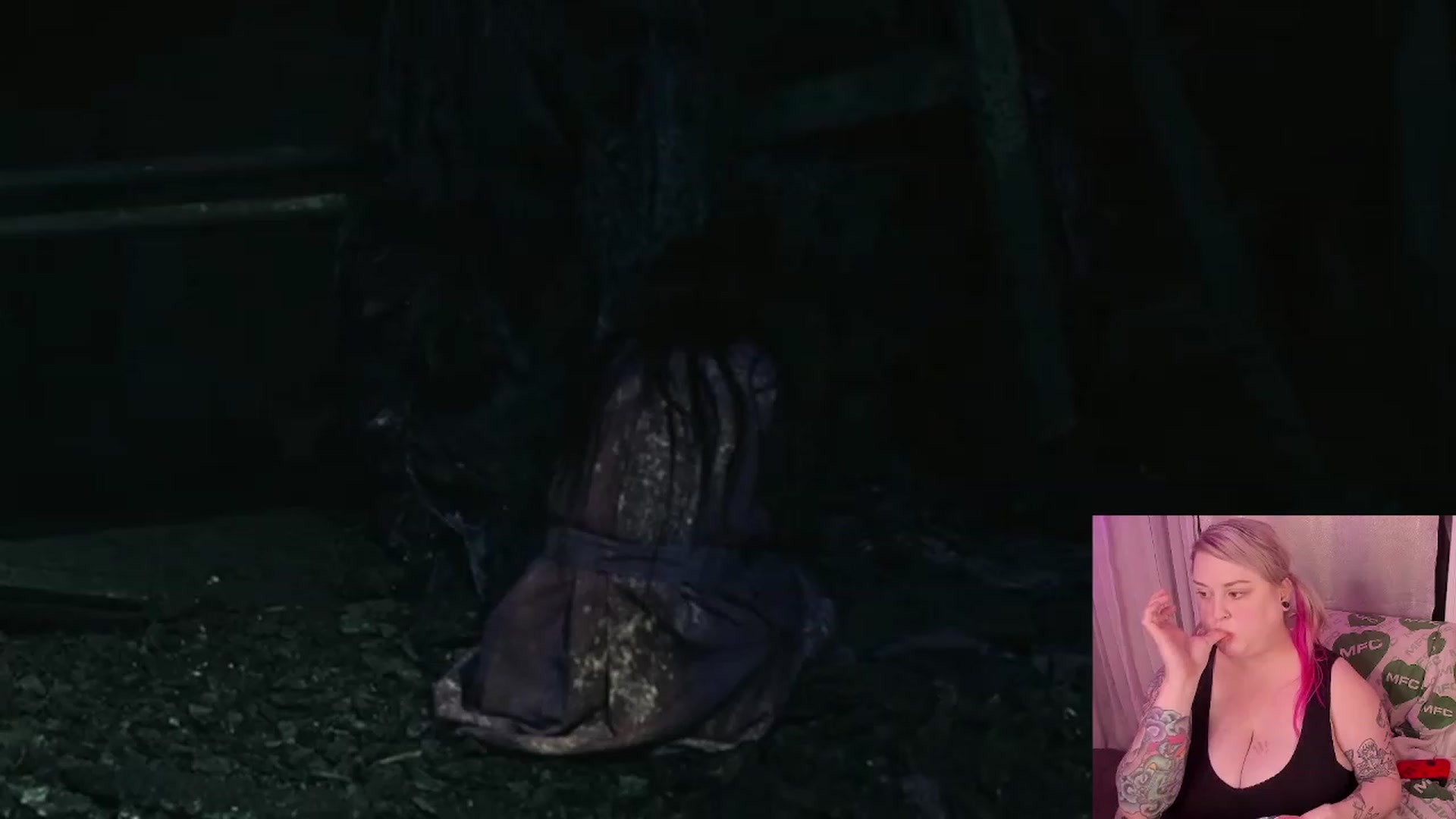Gallery image thumbnail from mari_jae's myfreecams stream on, 11/13/2023, 10:30 image 1 of 20
