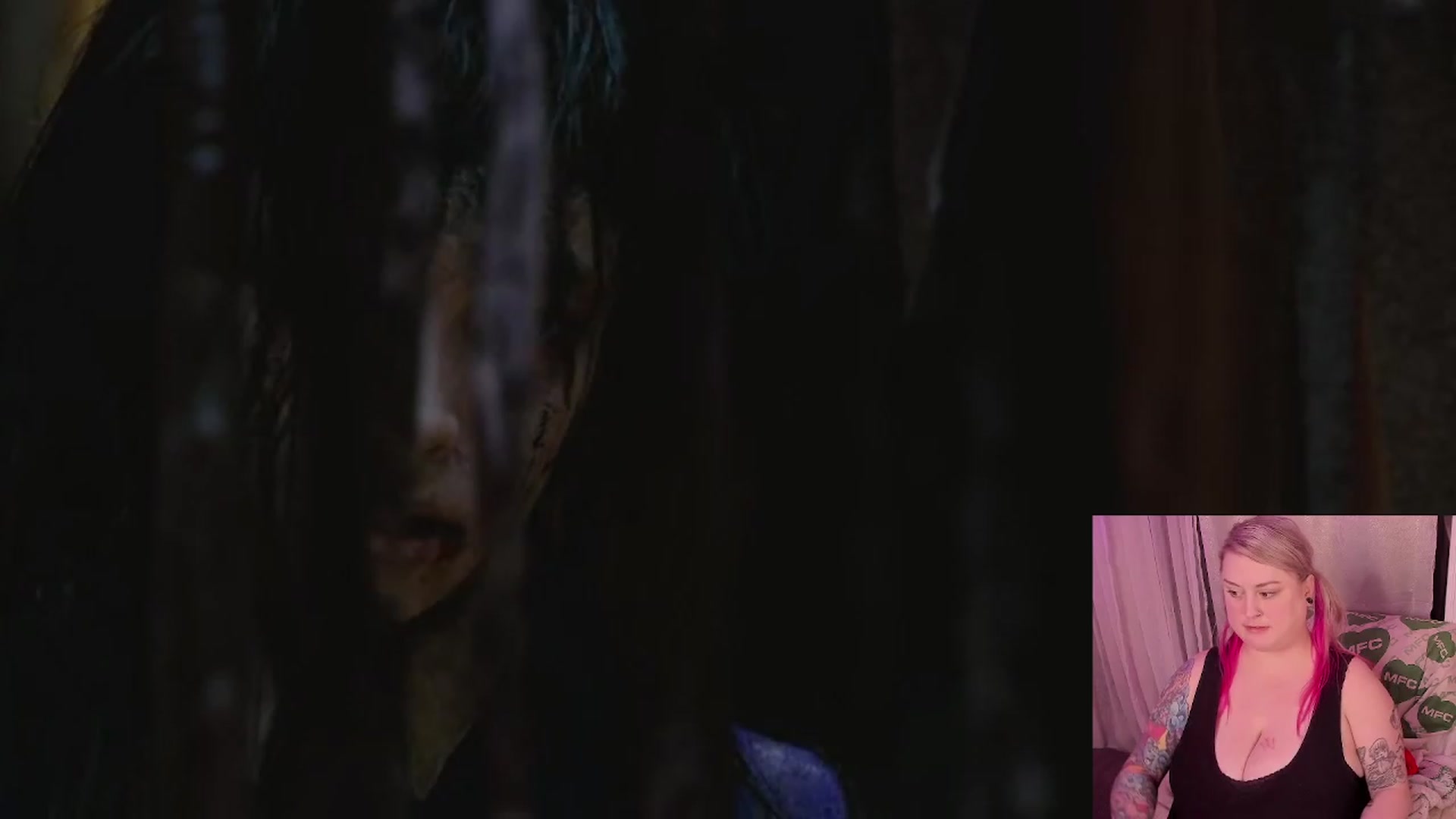 Gallery image thumbnail from mari_jae's myfreecams stream on, 11/13/2023, 10:30 image 12 of 20