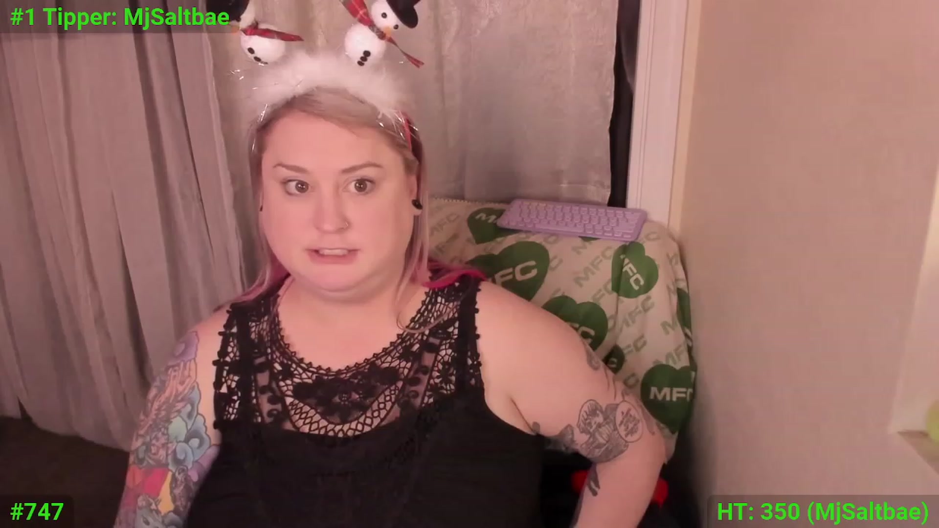 Gallery image thumbnail from mari_jae's myfreecams stream on, 12/02/2023, 08:02 image 4 of 20