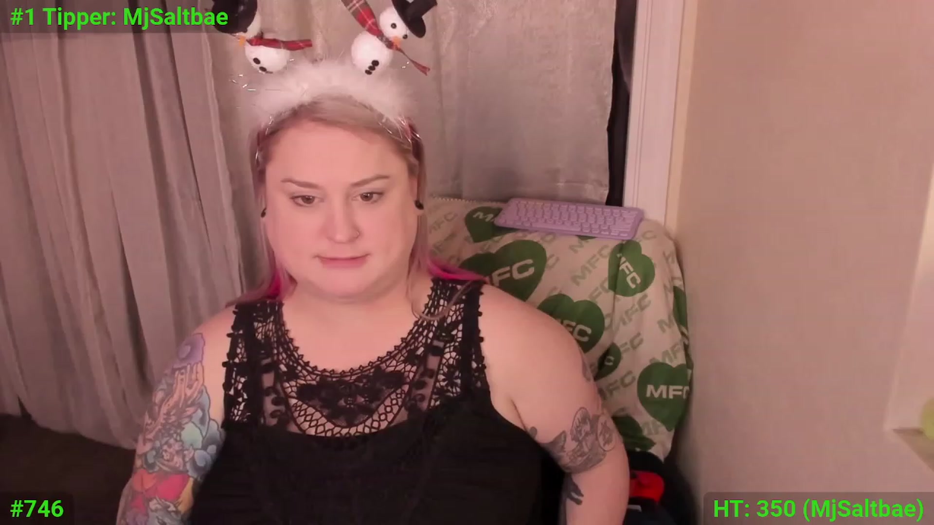 Gallery image thumbnail from mari_jae's myfreecams stream on, 12/02/2023, 08:02 image 2 of 20