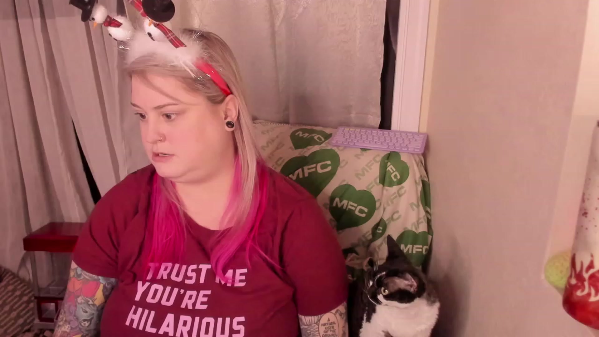 Gallery image thumbnail from mari_jae's myfreecams stream on, 12/03/2023, 09:29 image 9 of 20