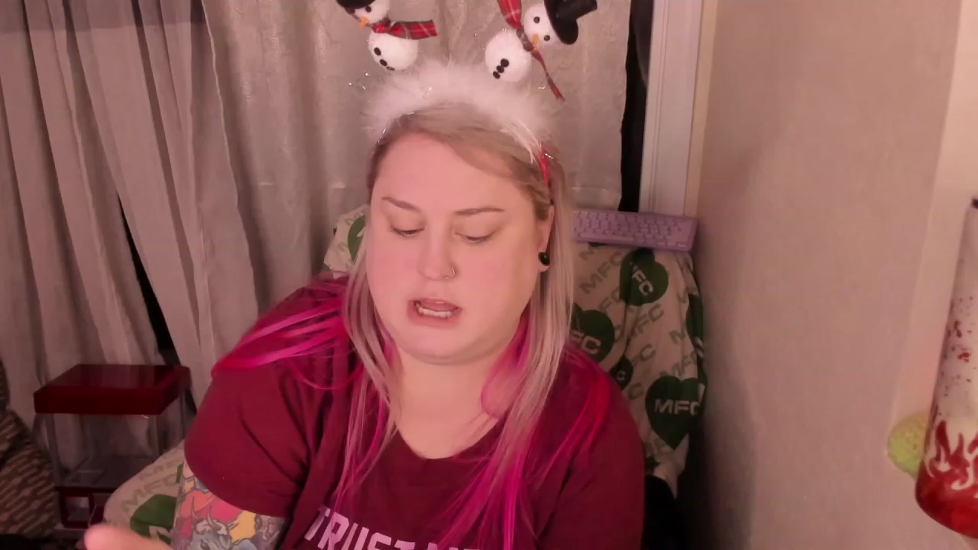 Gallery image thumbnail from mari_jae's myfreecams stream on, 12/03/2023, 09:29 image 7 of 20
