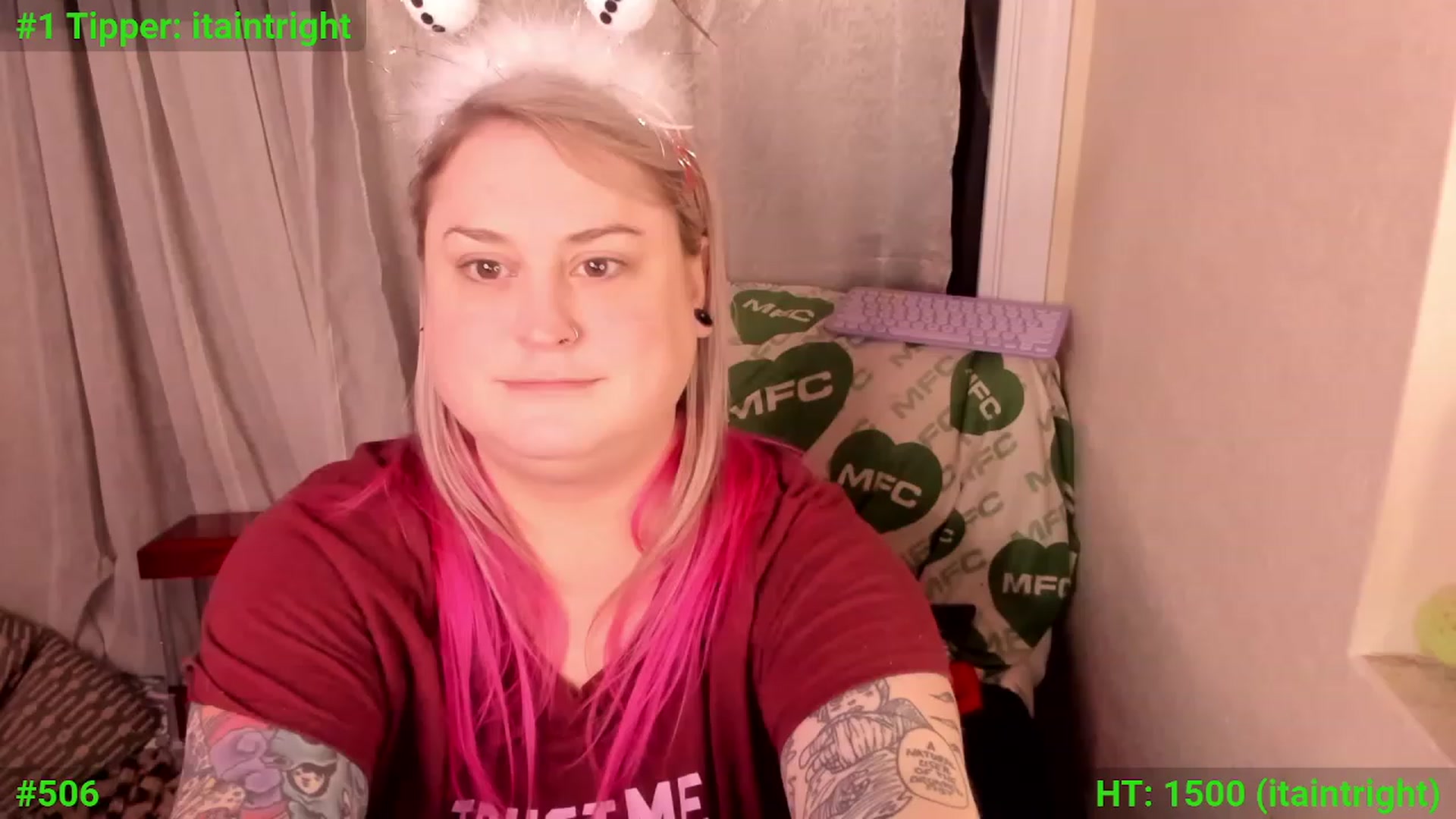 Gallery image thumbnail from mari_jae's myfreecams stream on, 12/03/2023, 11:32 image 10 of 20