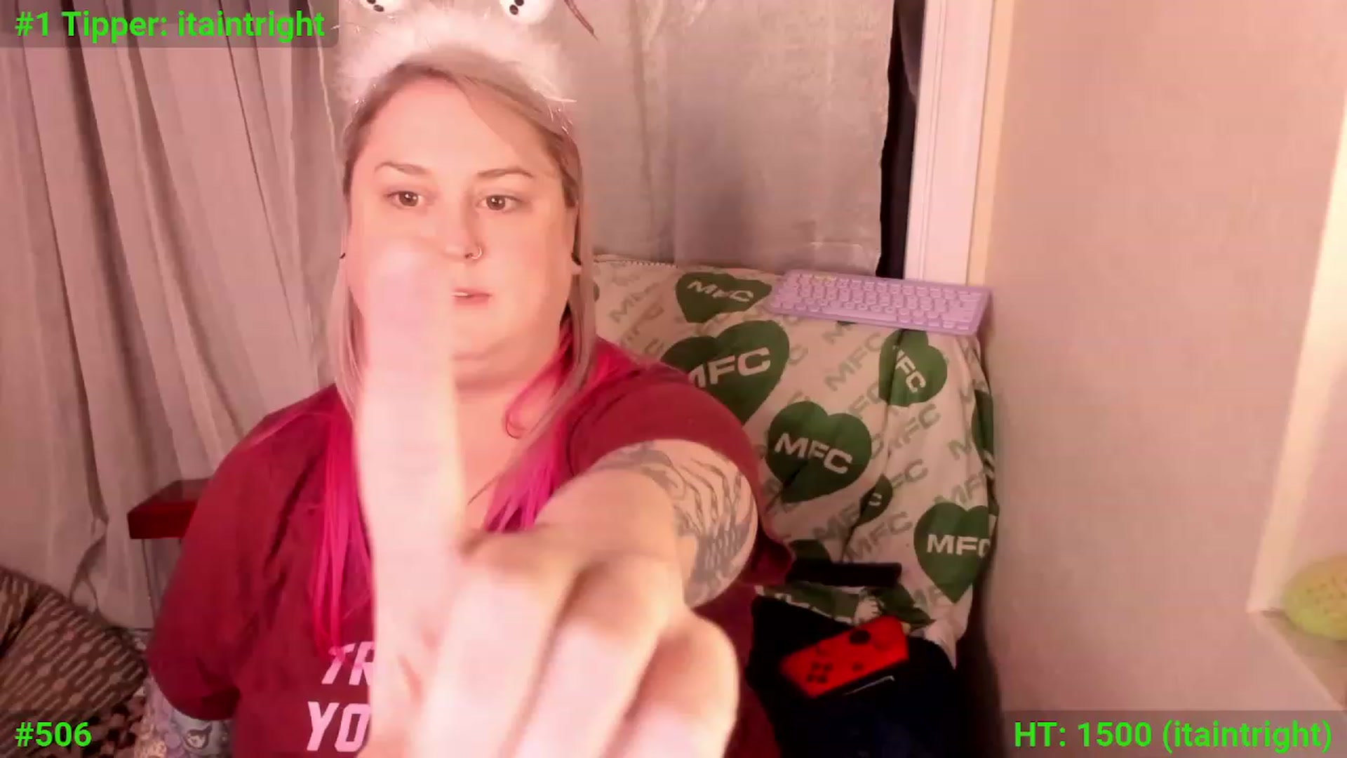 Gallery image thumbnail from mari_jae's myfreecams stream on, 12/03/2023, 11:32 image 11 of 20