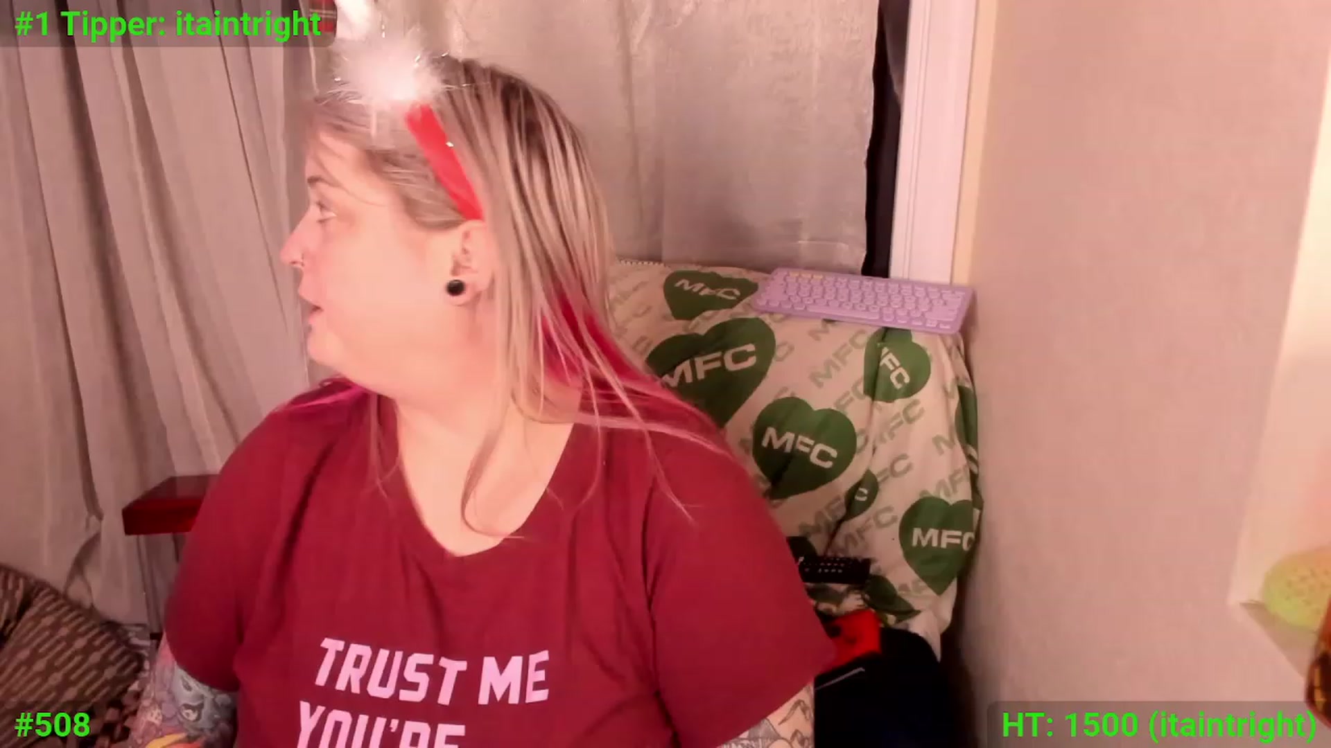 Gallery image thumbnail from mari_jae's myfreecams stream on, 12/03/2023, 11:32 image 20 of 20