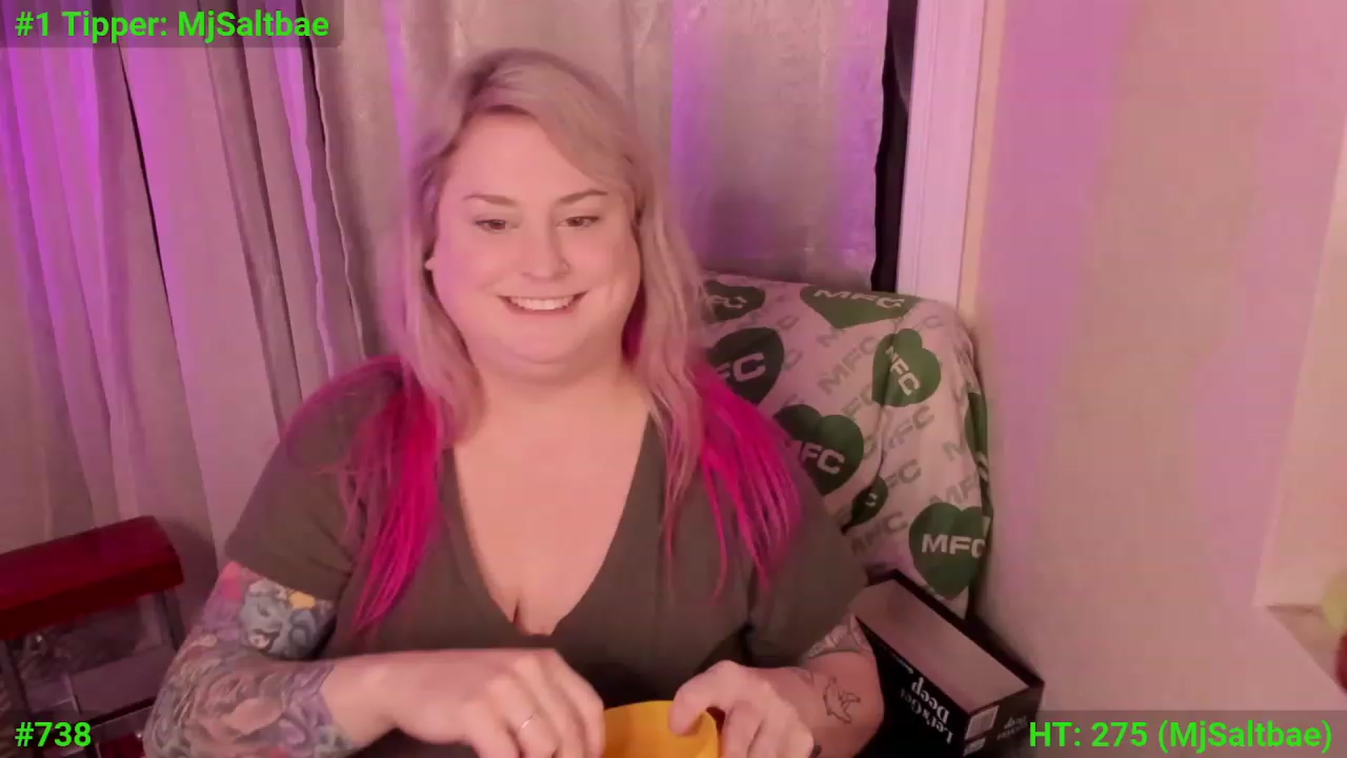Gallery image thumbnail from mari_jae's myfreecams stream on, 12/07/2023, 07:55 image 5 of 20