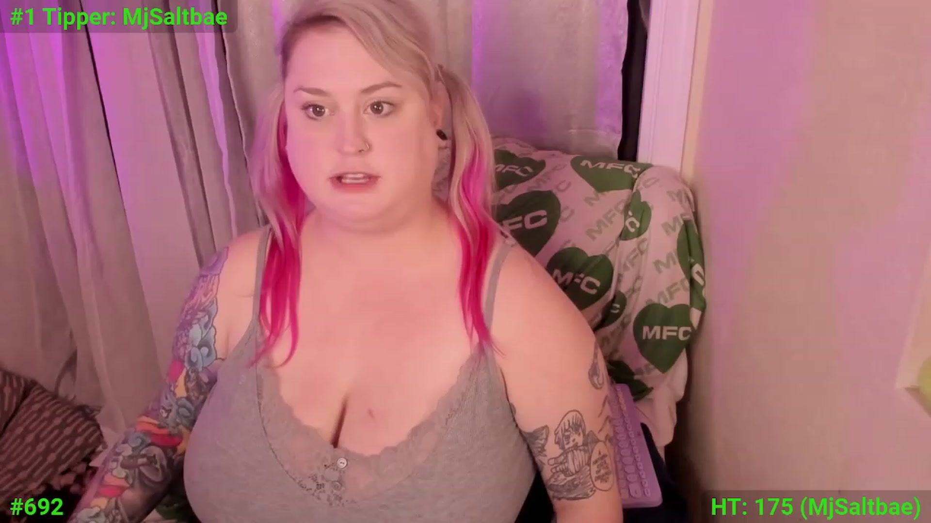 Gallery image thumbnail from mari_jae's myfreecams stream on, 12/08/2023, 09:01 image 14 of 20