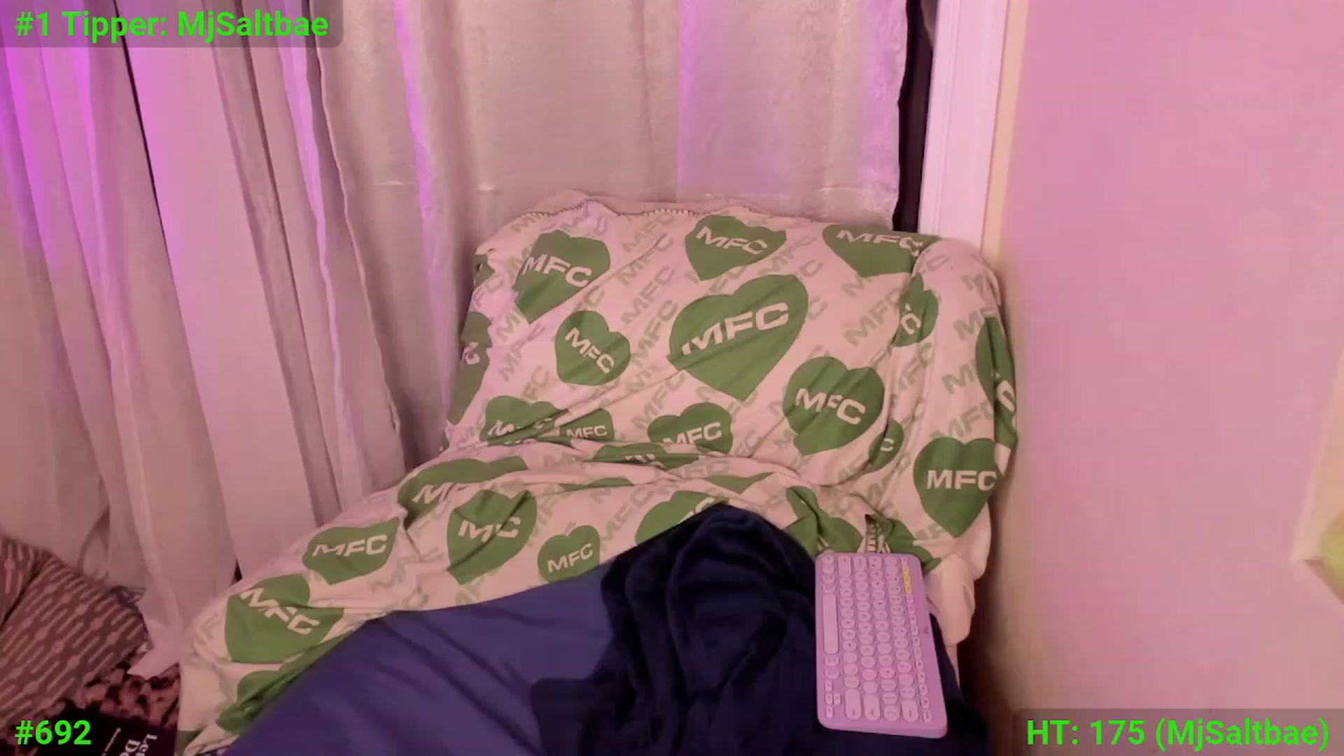 Gallery image thumbnail from mari_jae's myfreecams stream on, 12/08/2023, 09:01 image 17 of 20