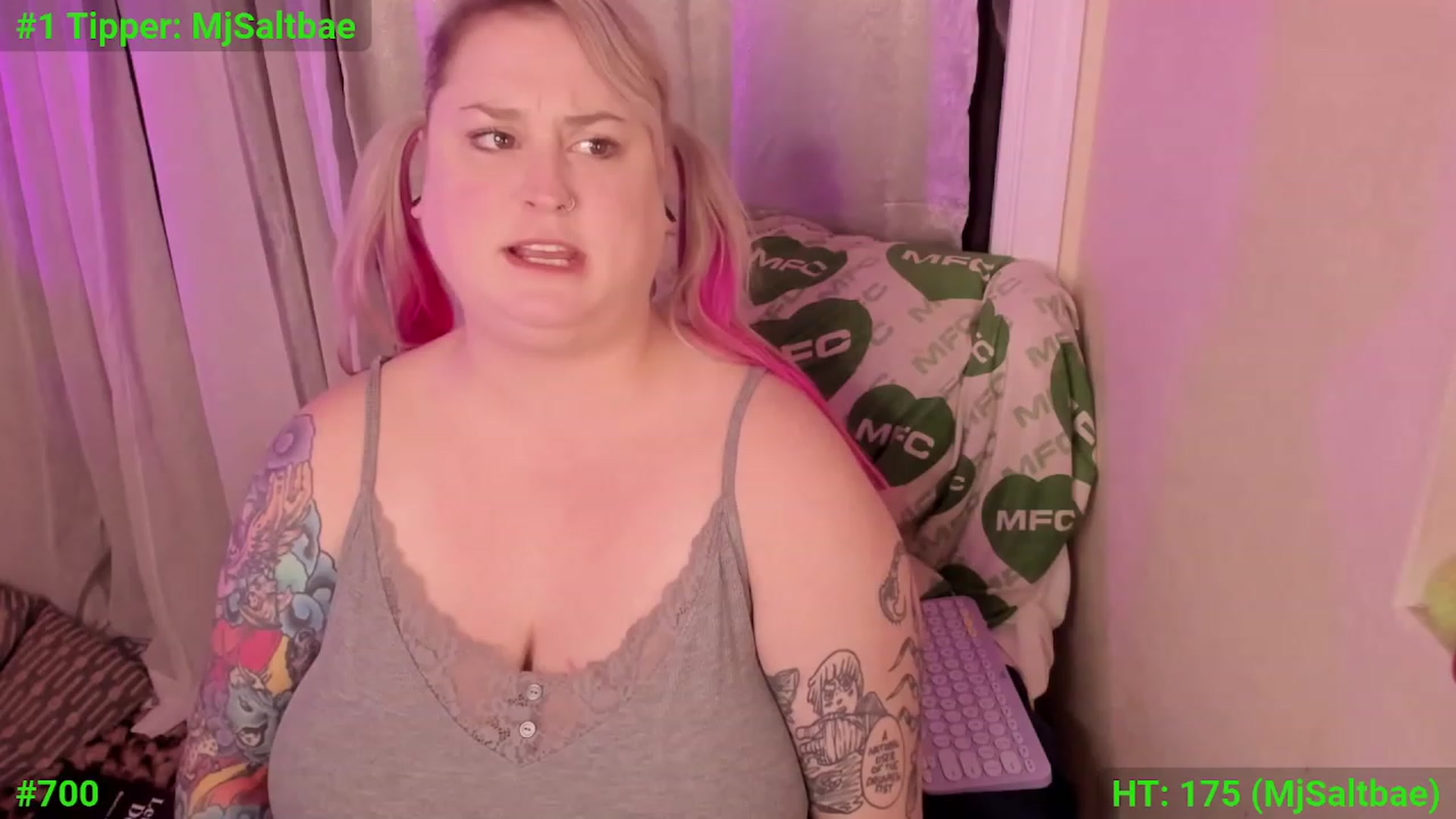 Gallery image thumbnail from mari_jae's myfreecams stream on, 12/08/2023, 09:01 image 1 of 20