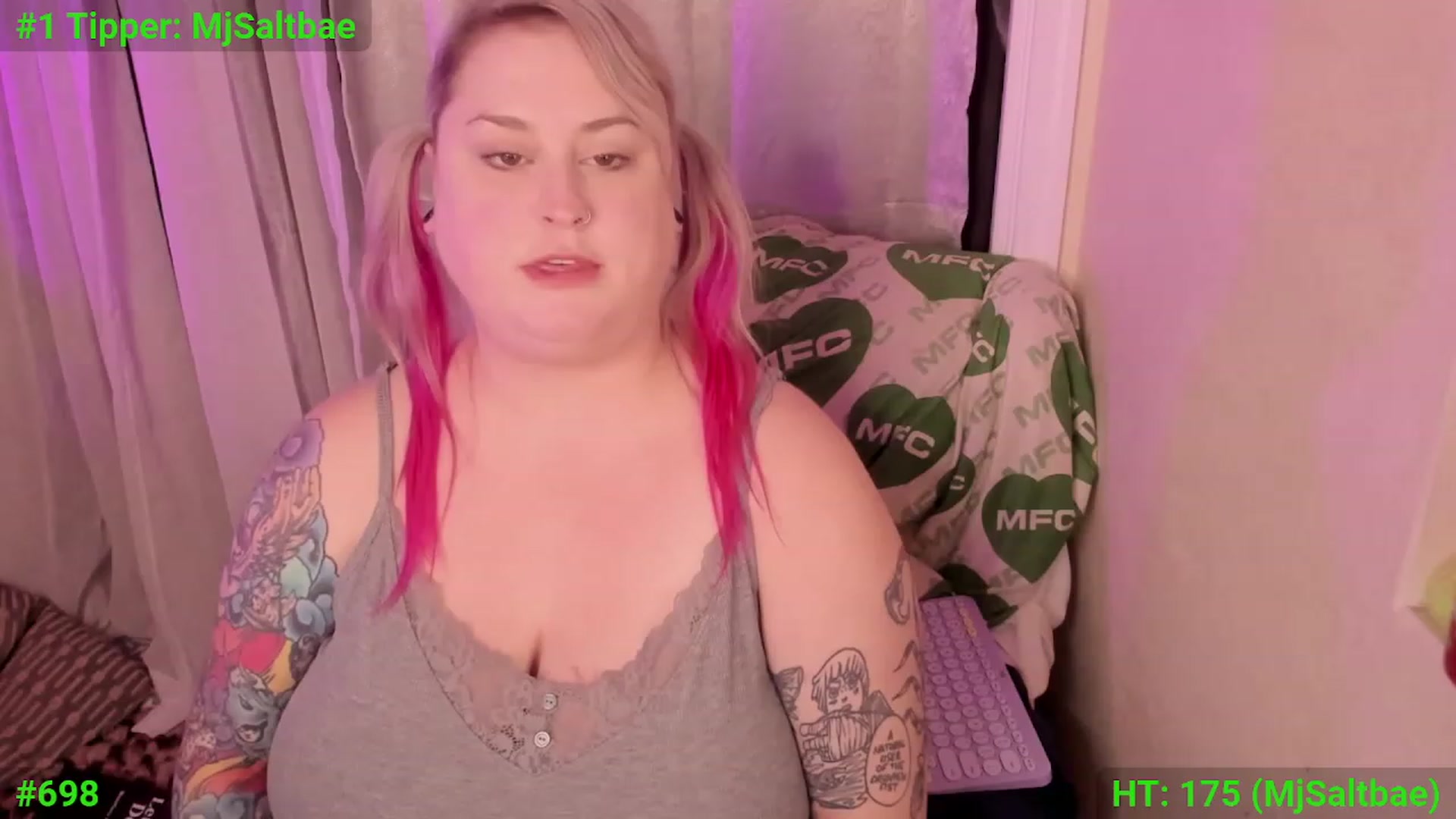 Gallery image thumbnail from mari_jae's myfreecams stream on, 12/08/2023, 09:01 image 3 of 20