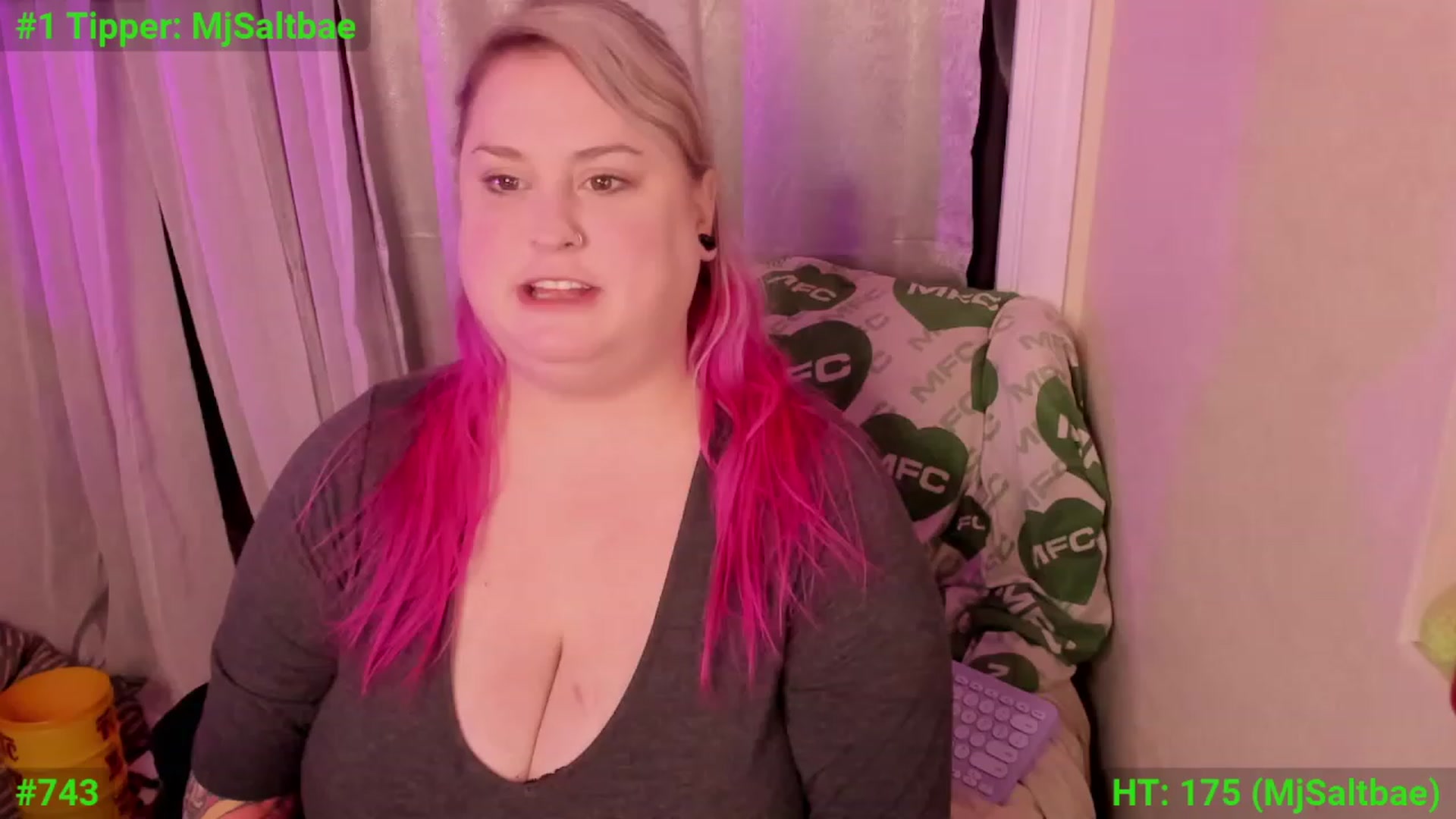 Gallery image thumbnail from mari_jae's myfreecams stream on, 12/09/2023, 09:05 image 7 of 20