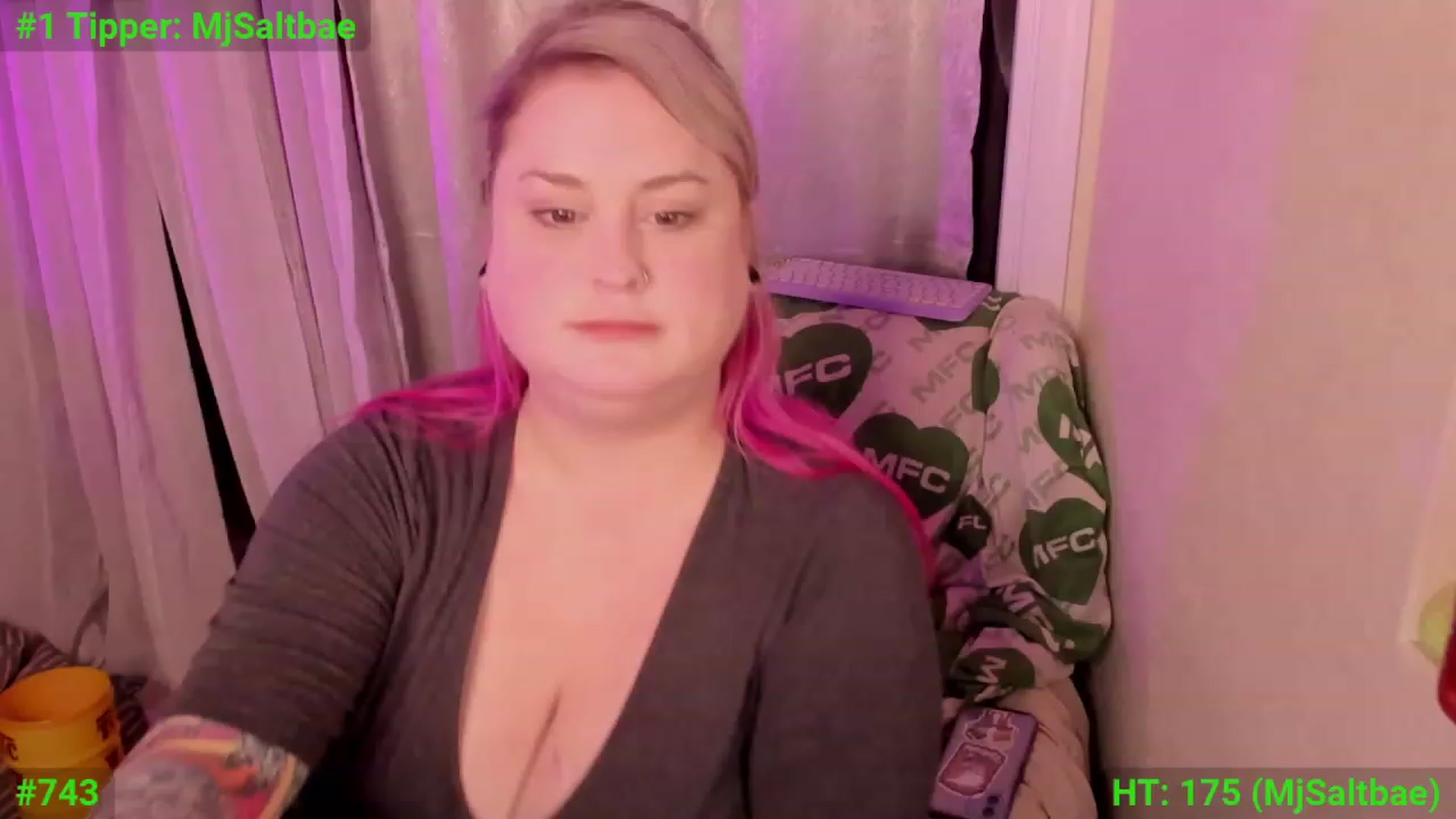 Gallery image thumbnail from mari_jae's myfreecams stream on, 12/09/2023, 09:05 image 18 of 20