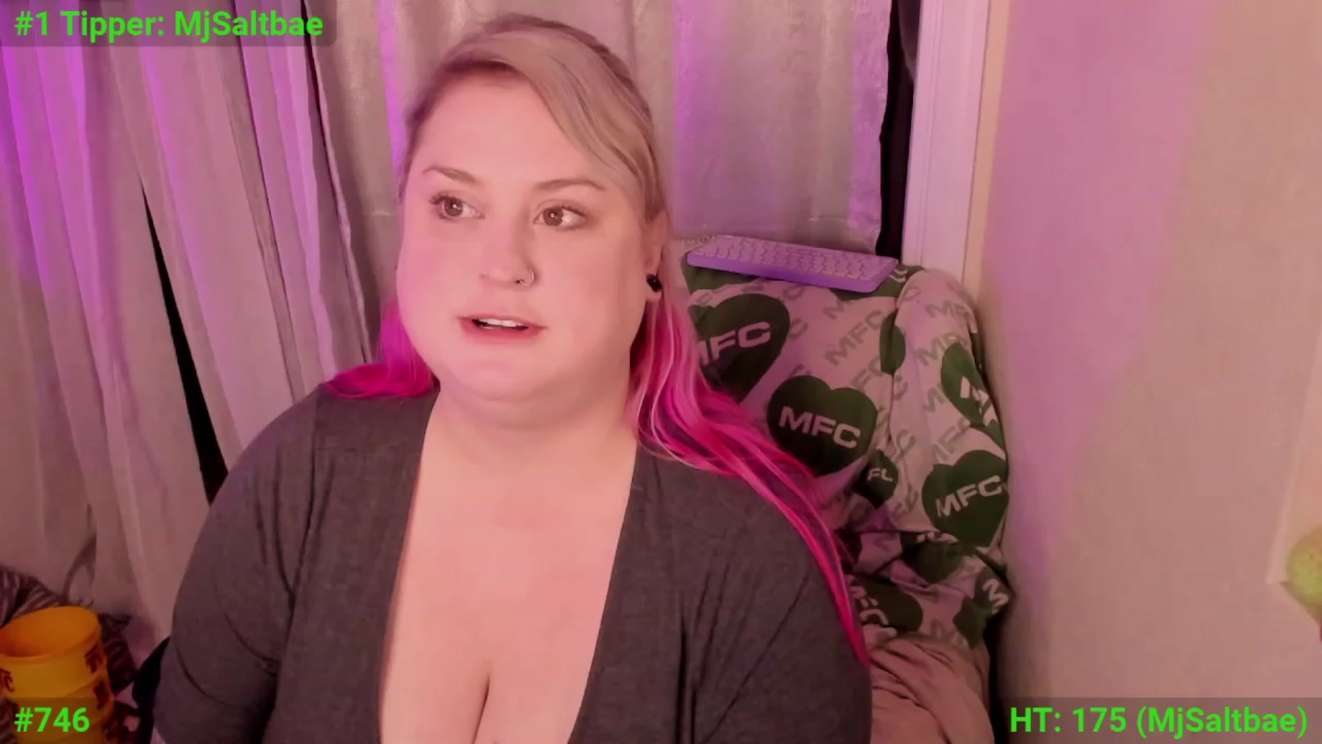 Gallery image thumbnail from mari_jae's myfreecams stream on, 12/09/2023, 10:59 image 12 of 20