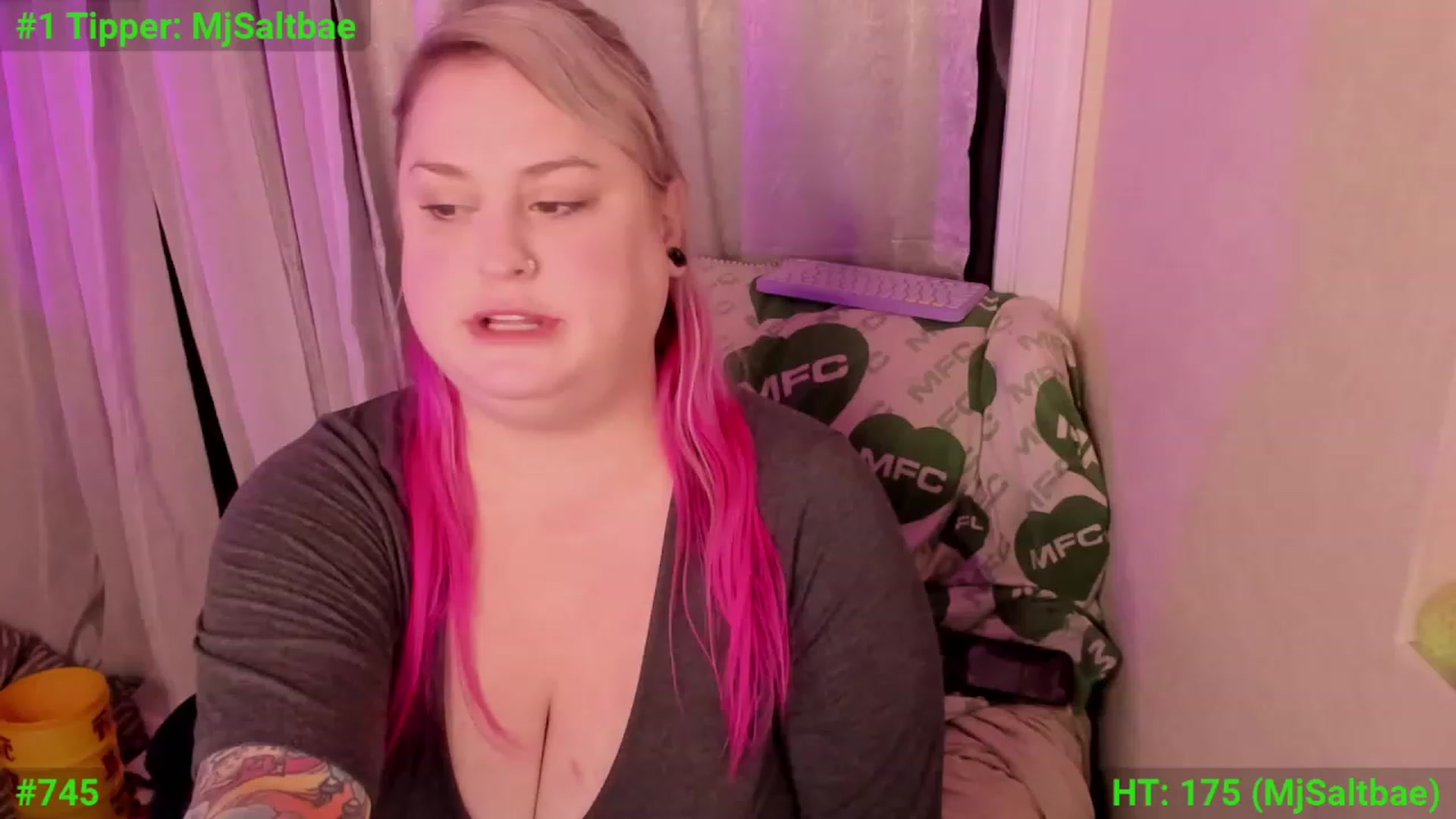 Gallery image thumbnail from mari_jae's myfreecams stream on, 12/09/2023, 10:59 image 1 of 20