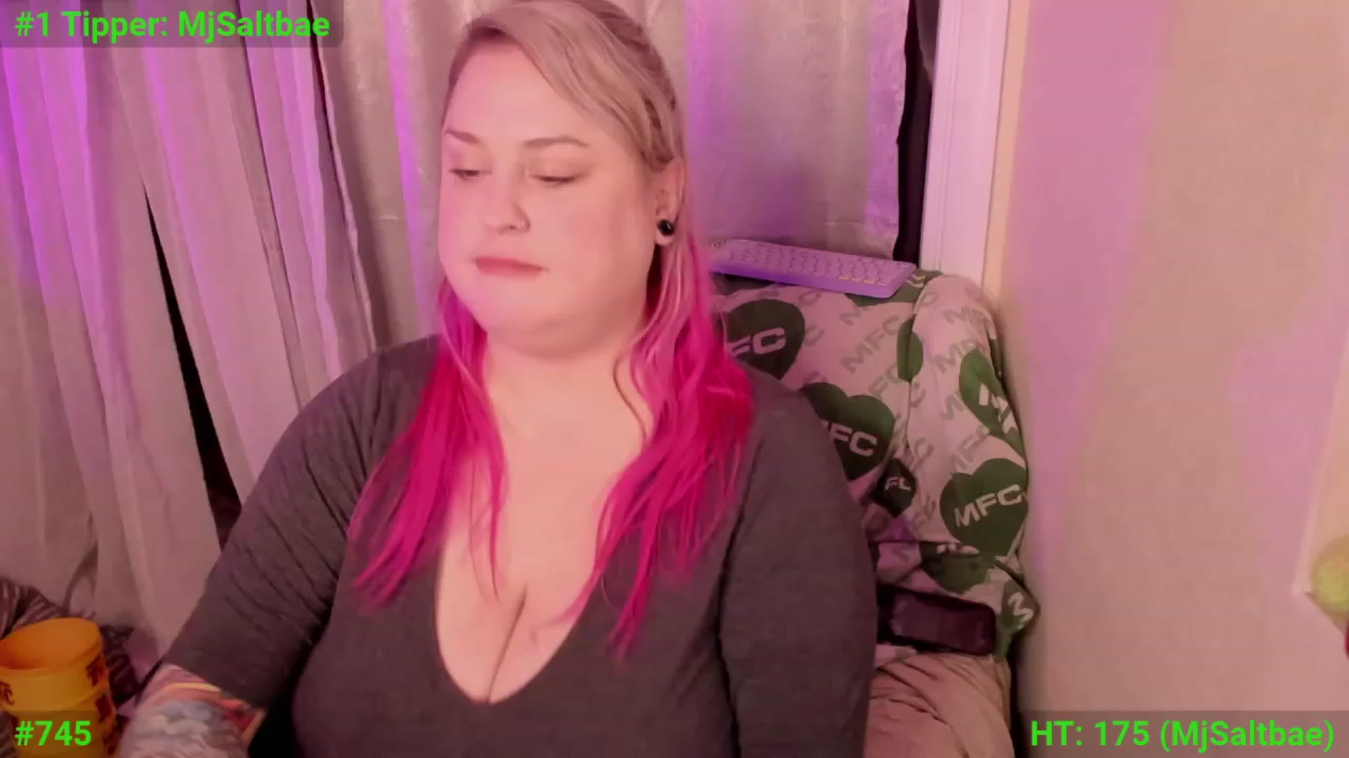Gallery image thumbnail from mari_jae's myfreecams stream on, 12/09/2023, 10:59 image 5 of 20