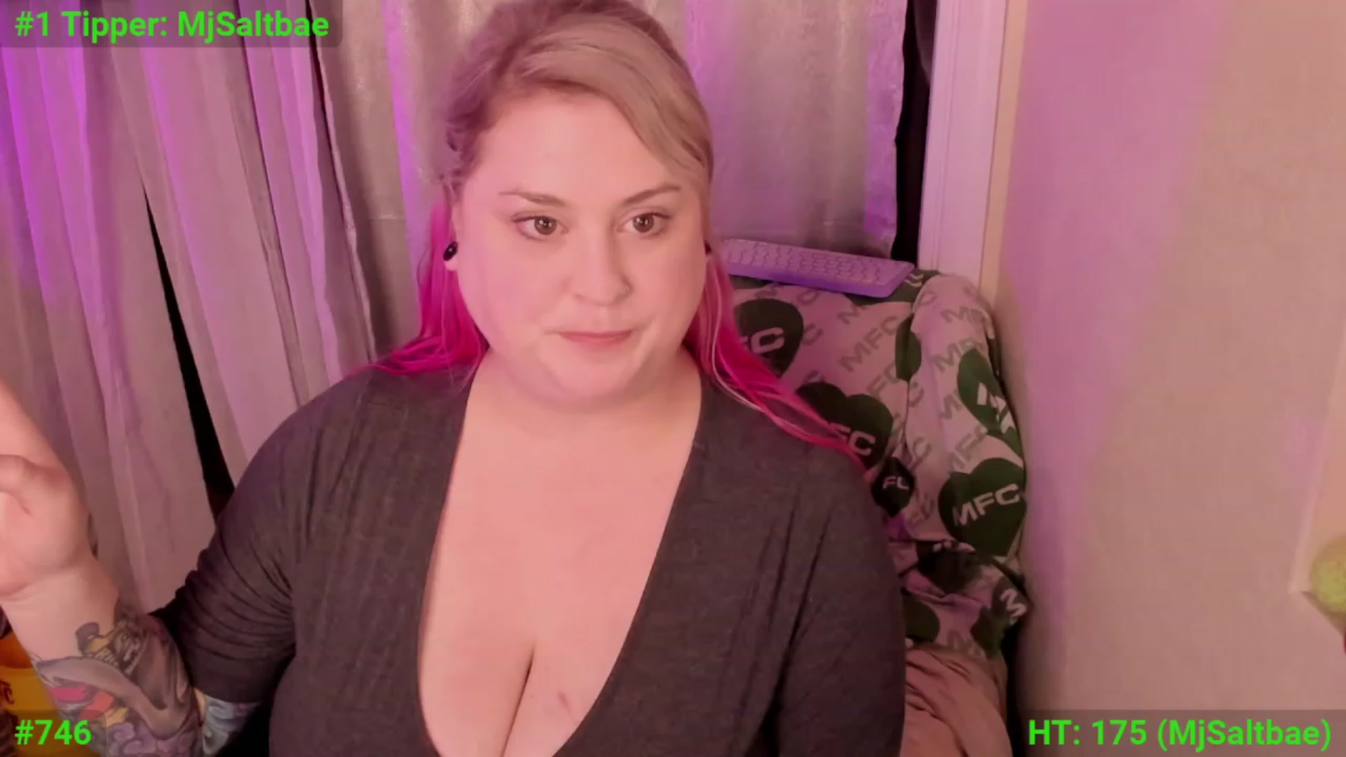 Gallery image thumbnail from mari_jae's myfreecams stream on, 12/09/2023, 10:59 image 14 of 20