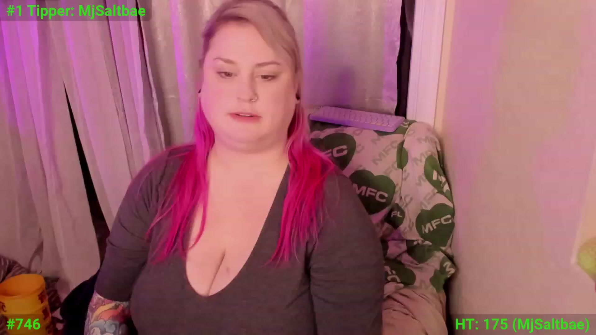 Gallery image thumbnail from mari_jae's myfreecams stream on, 12/09/2023, 10:59 image 10 of 20