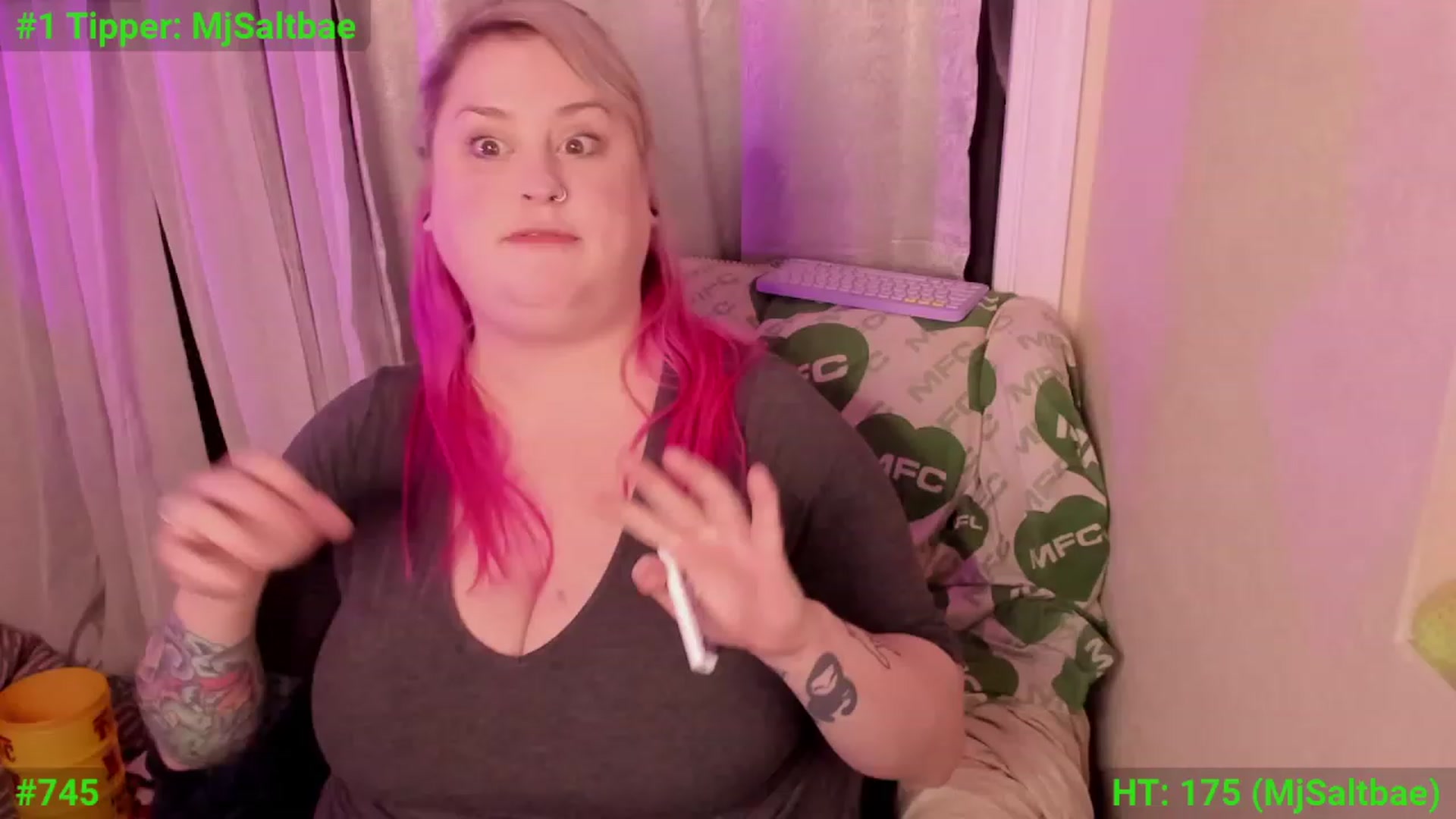 Gallery image thumbnail from mari_jae's myfreecams stream on, 12/09/2023, 10:59 image 8 of 20
