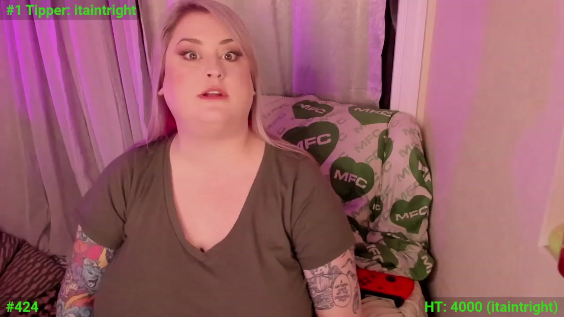 Gallery image thumbnail from mari_jae's myfreecams stream on, 12/10/2023, 09:02 image 1 of 20