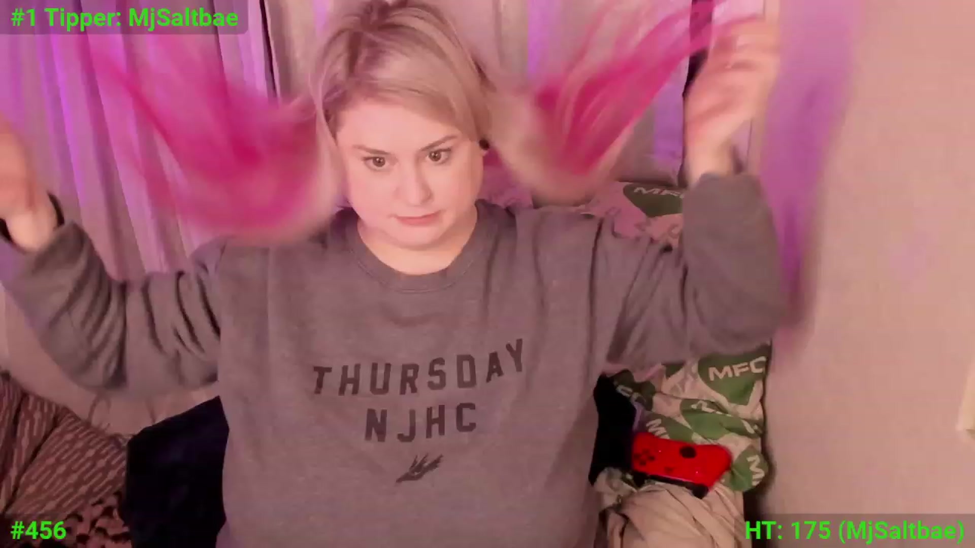 Gallery image thumbnail from mari_jae's myfreecams stream on, 12/11/2023, 04:53 image 19 of 20