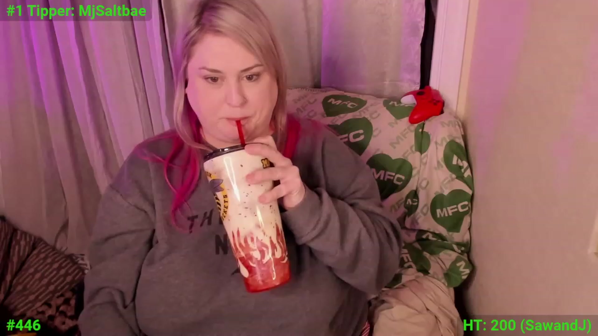 Gallery image thumbnail from mari_jae's myfreecams stream on, 12/11/2023, 07:24 image 19 of 20