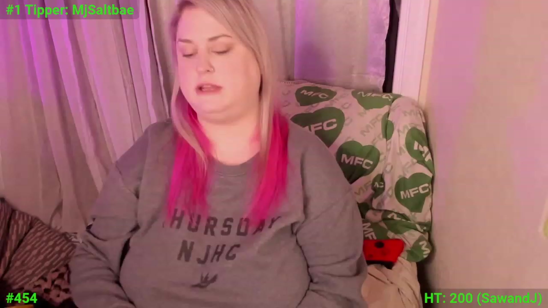 Gallery image thumbnail from mari_jae's myfreecams stream on, 12/11/2023, 07:24 image 8 of 20
