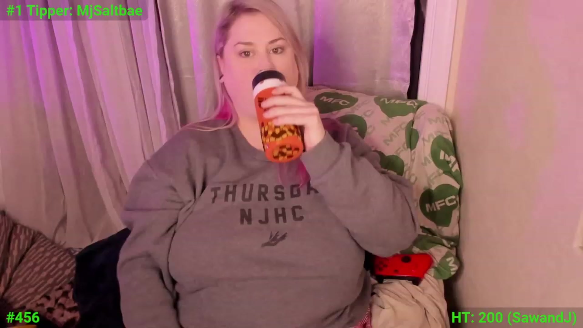 Gallery image thumbnail from mari_jae's myfreecams stream on, 12/11/2023, 07:24 image 3 of 20