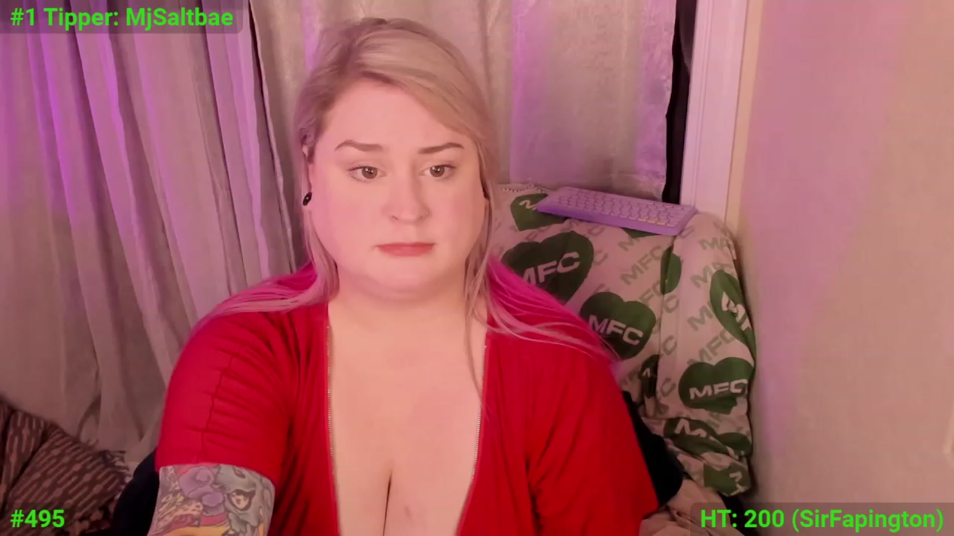 Gallery image thumbnail from mari_jae's myfreecams stream on, 12/13/2023, 10:04 image 4 of 20