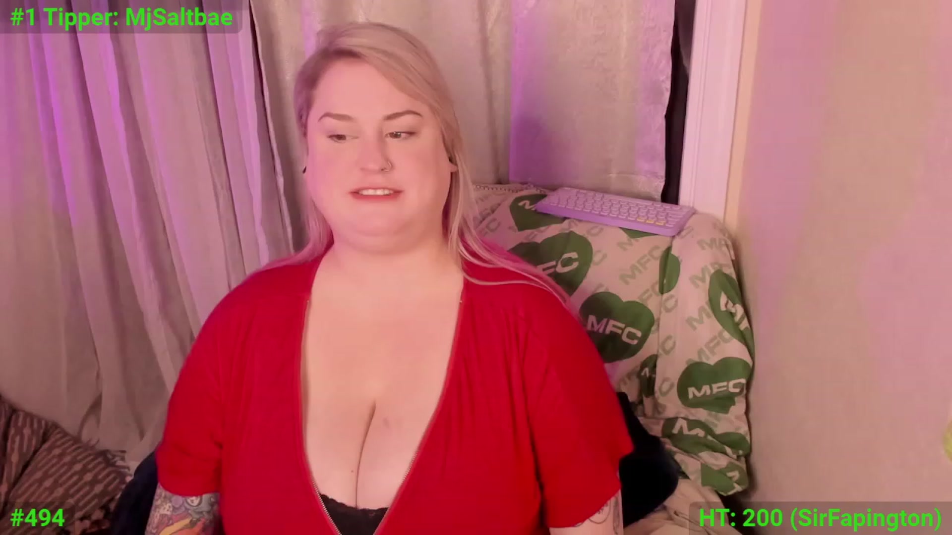 Gallery image thumbnail from mari_jae's myfreecams stream on, 12/13/2023, 10:04 image 3 of 20