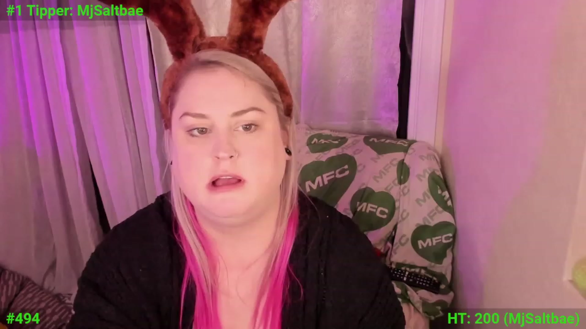 Gallery image thumbnail from mari_jae's myfreecams stream on, 12/14/2023, 08:53 image 17 of 20