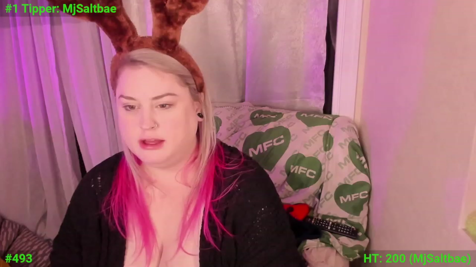 Gallery image thumbnail from mari_jae's myfreecams stream on, 12/14/2023, 08:53 image 15 of 20