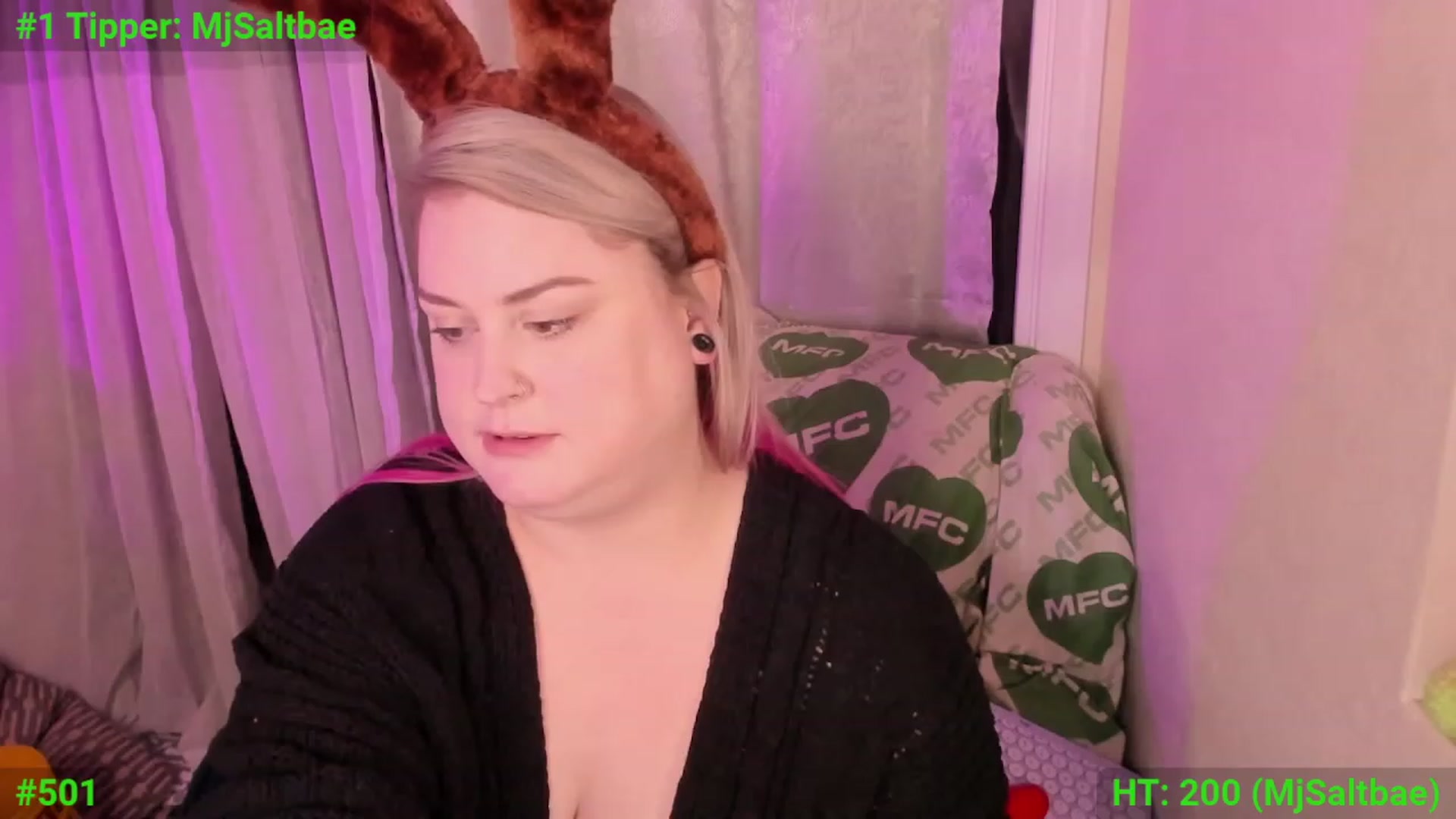 Gallery image thumbnail from mari_jae's myfreecams stream on, 12/14/2023, 08:53 image 4 of 20