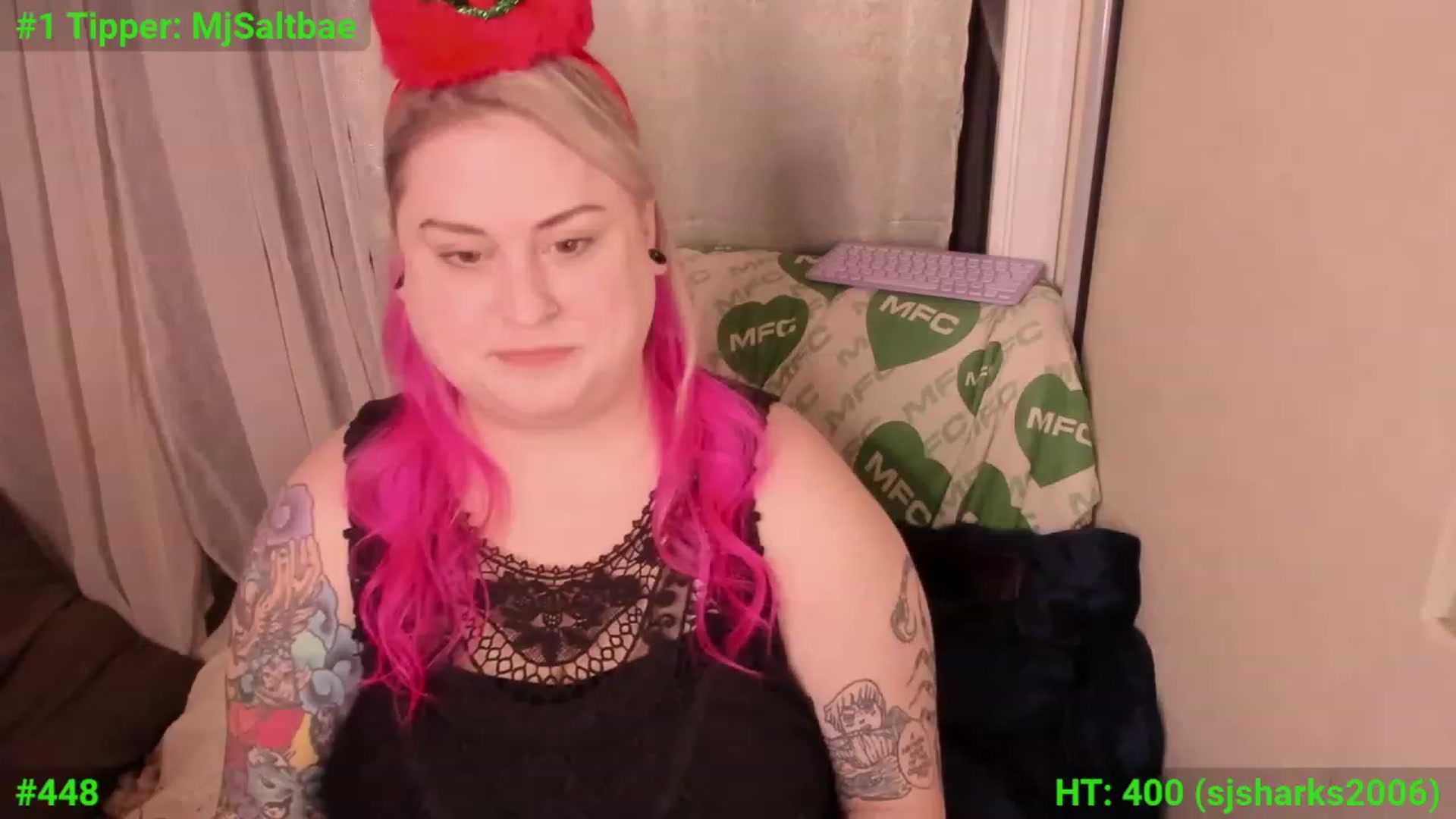 Gallery image thumbnail from mari_jae's myfreecams stream on, 12/22/2023, 07:37 image 13 of 20