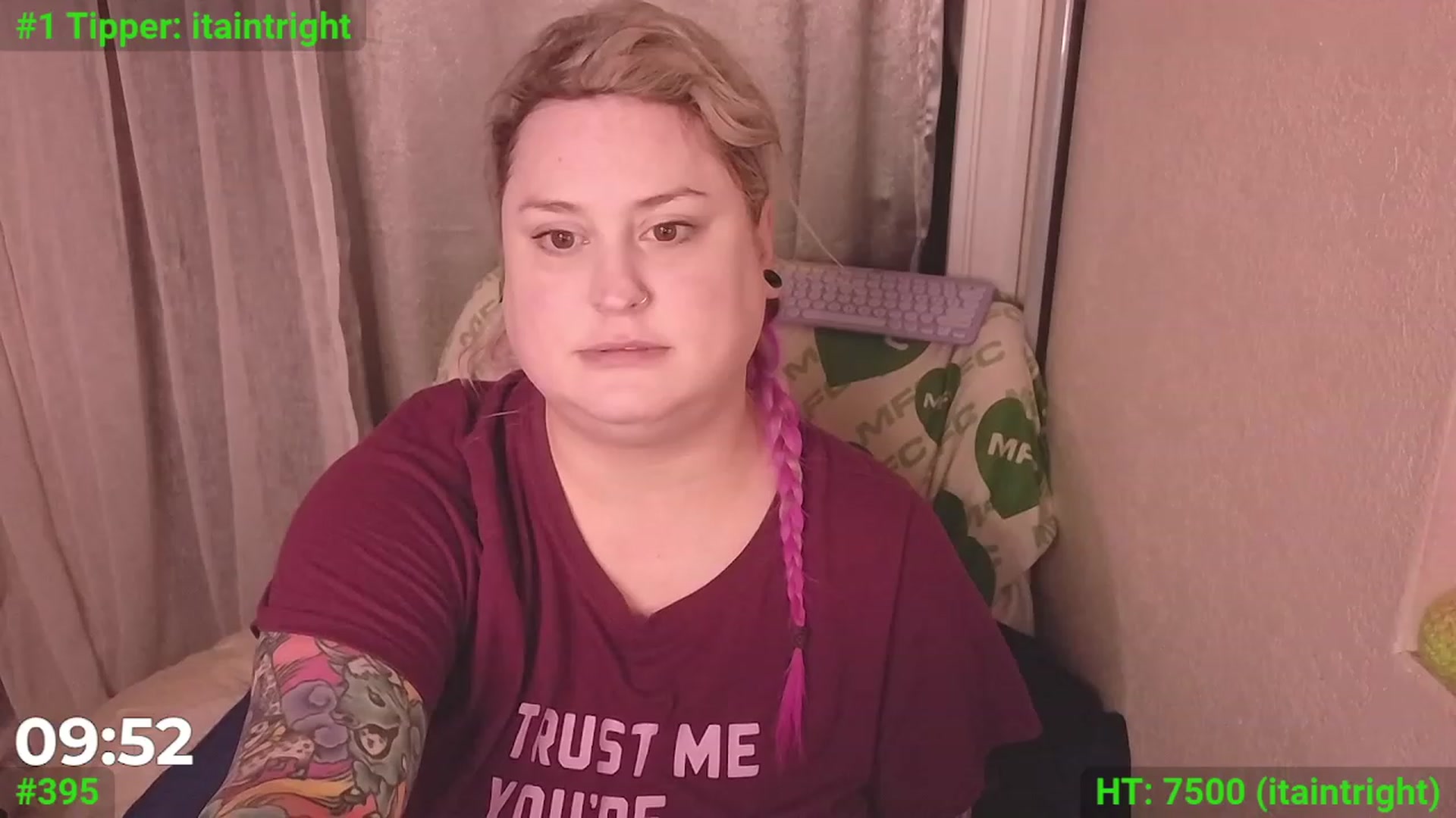 Gallery image thumbnail from mari_jae's myfreecams stream on, 12/26/2023, 07:59 image 14 of 20