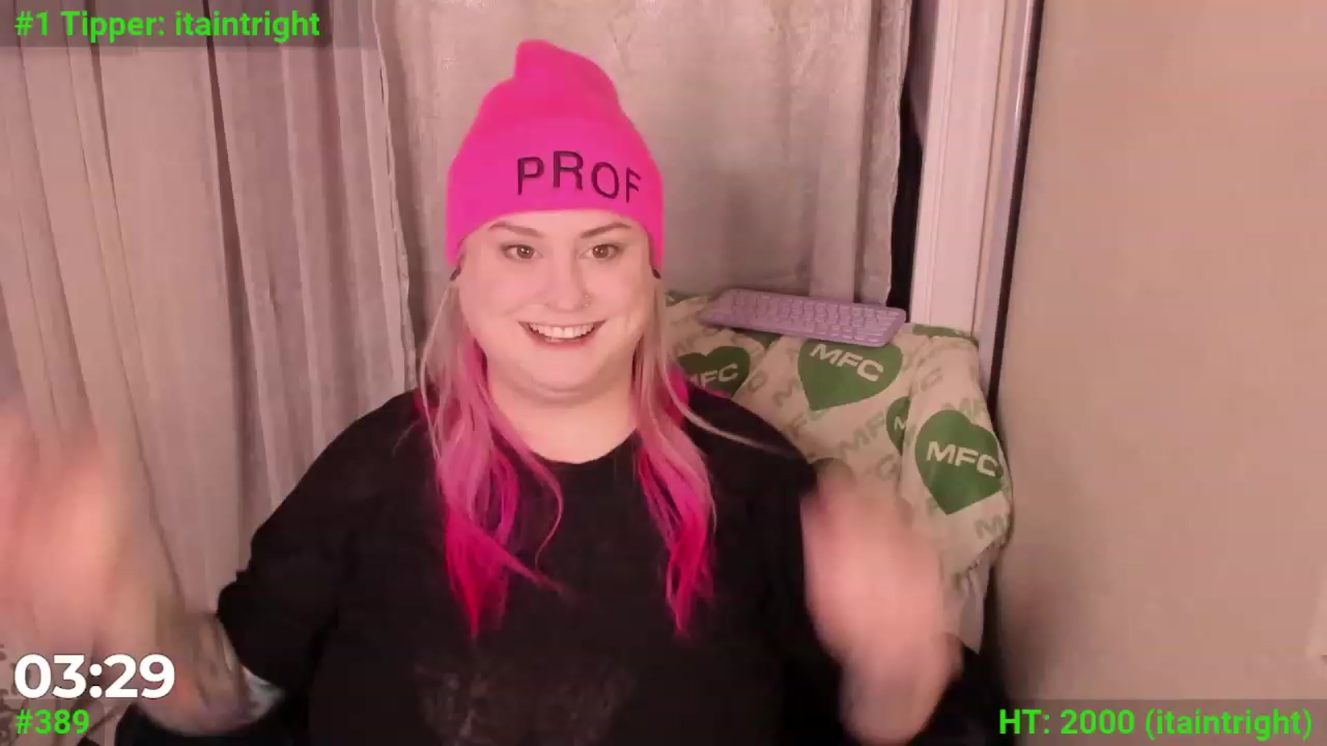 Gallery image thumbnail from mari_jae's myfreecams stream on, 12/27/2023, 05:07 image 8 of 20