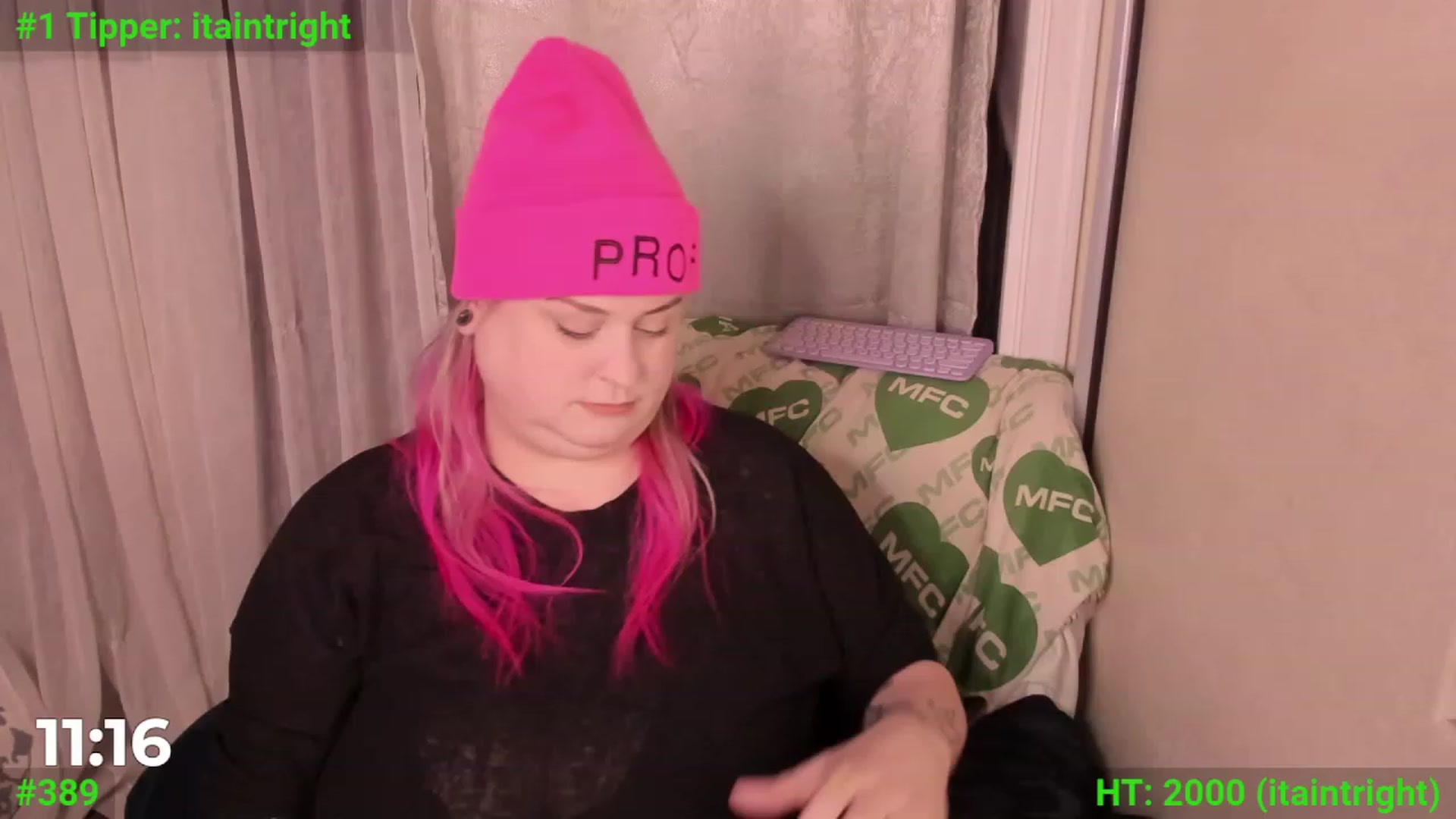 Gallery image thumbnail from mari_jae's myfreecams stream on, 12/27/2023, 05:07 image 10 of 20