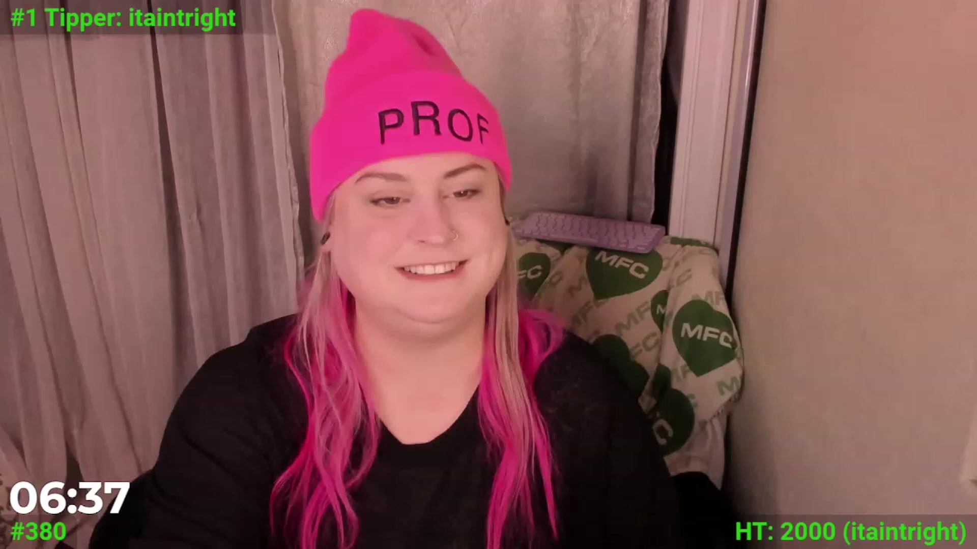 Gallery image thumbnail from mari_jae's myfreecams stream on, 12/27/2023, 06:14 image 9 of 20