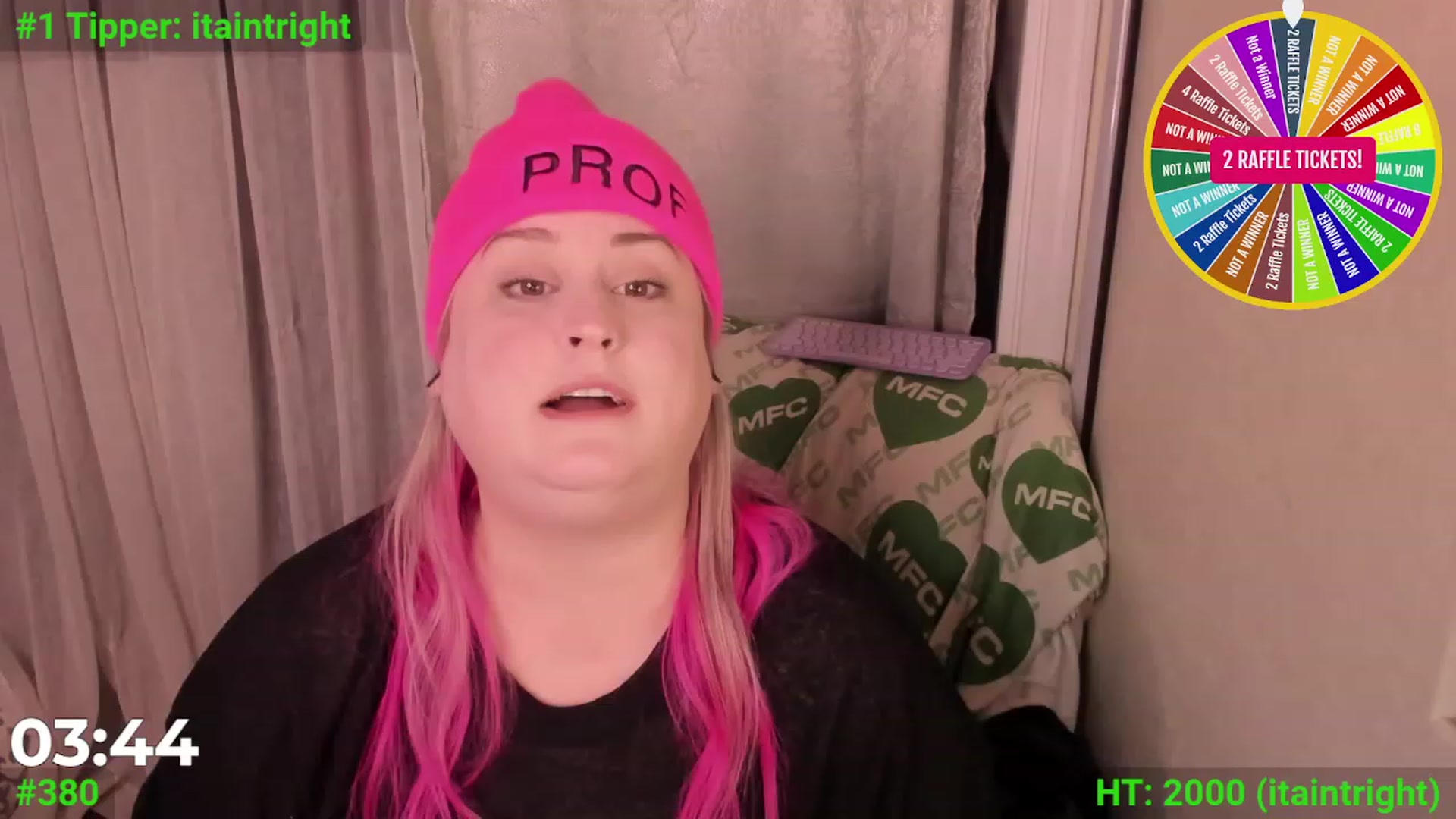 Gallery image thumbnail from mari_jae's myfreecams stream on, 12/27/2023, 06:14 image 10 of 20