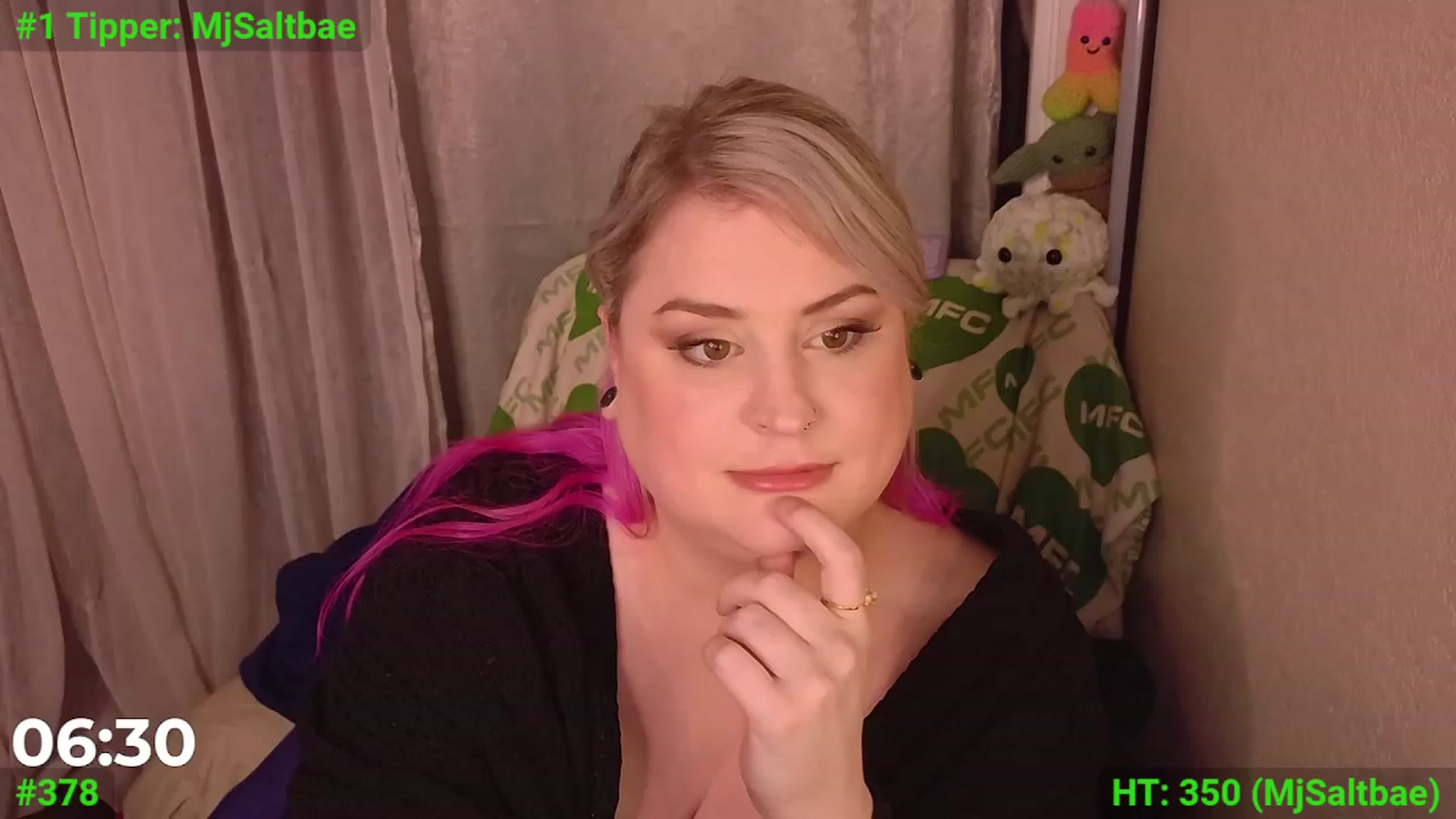 Gallery image thumbnail from mari_jae's myfreecams stream on, 12/30/2023, 08:10 image 4 of 20