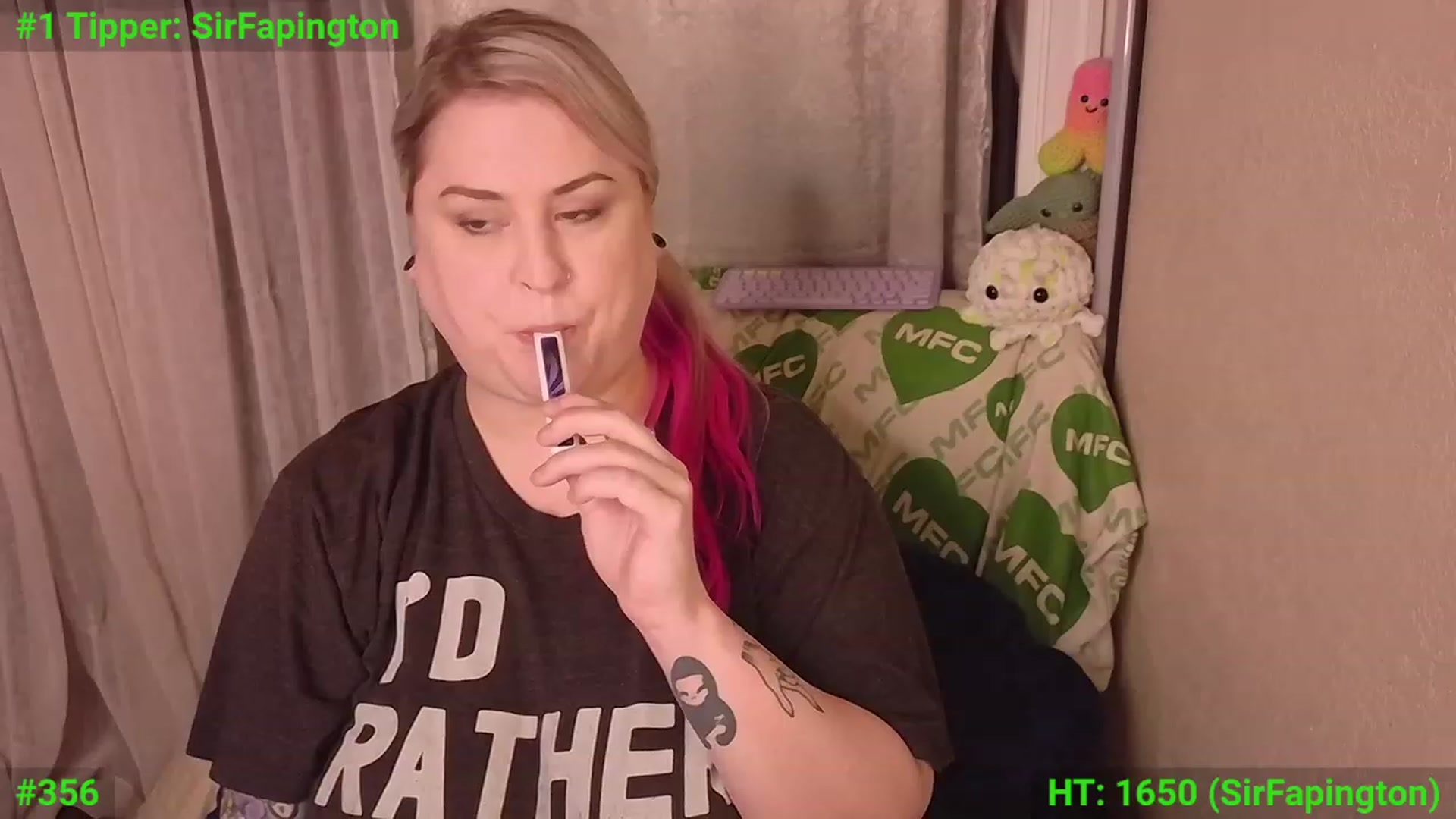 Gallery image thumbnail from mari_jae's myfreecams stream on, 12/31/2023, 02:19 image 15 of 20