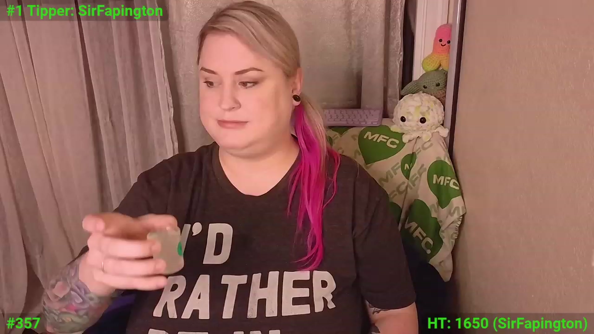 Gallery image thumbnail from mari_jae's myfreecams stream on, 12/31/2023, 02:19 image 7 of 20