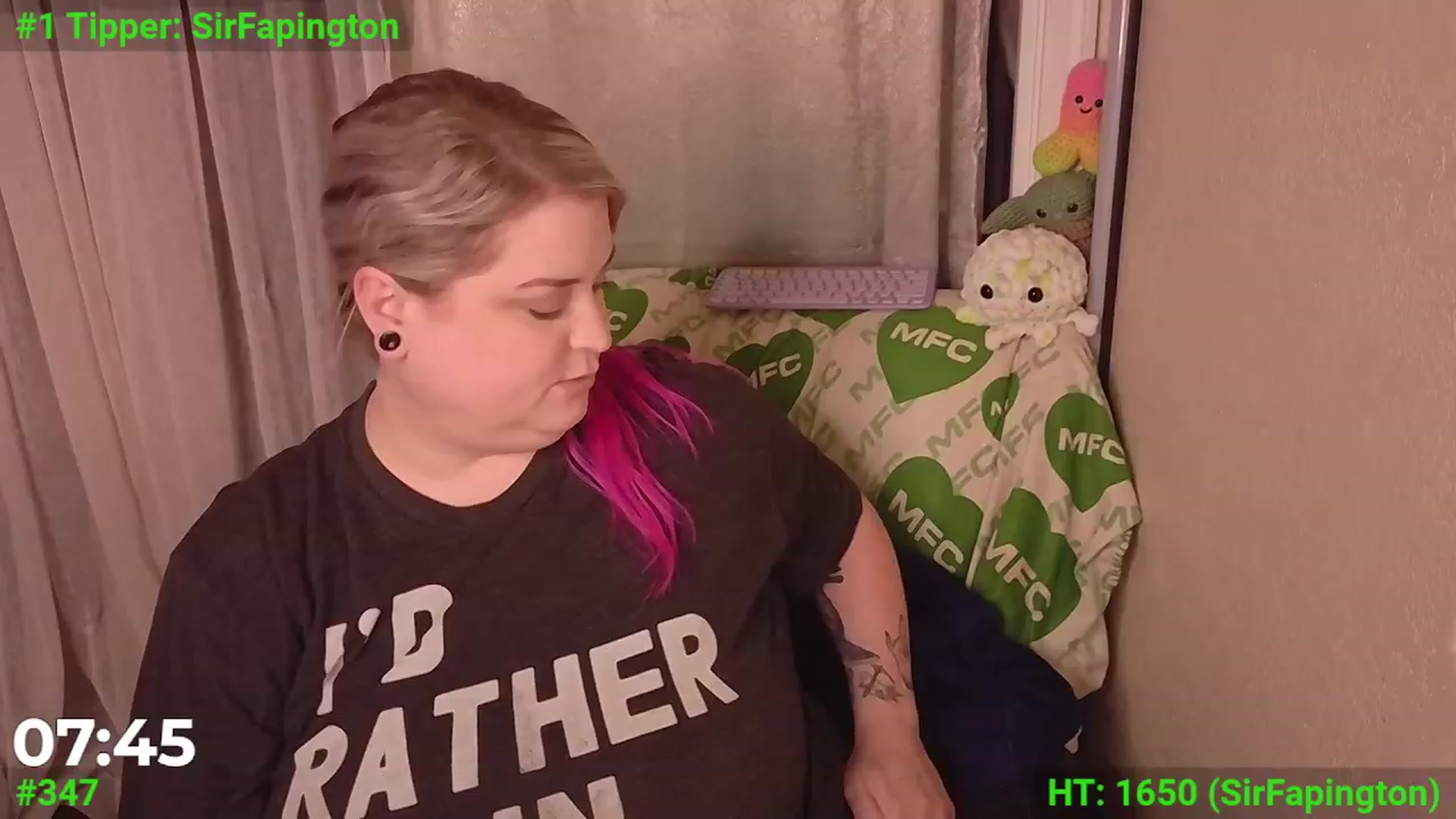 Gallery image thumbnail from mari_jae's myfreecams stream on, 12/31/2023, 03:37 image 16 of 20