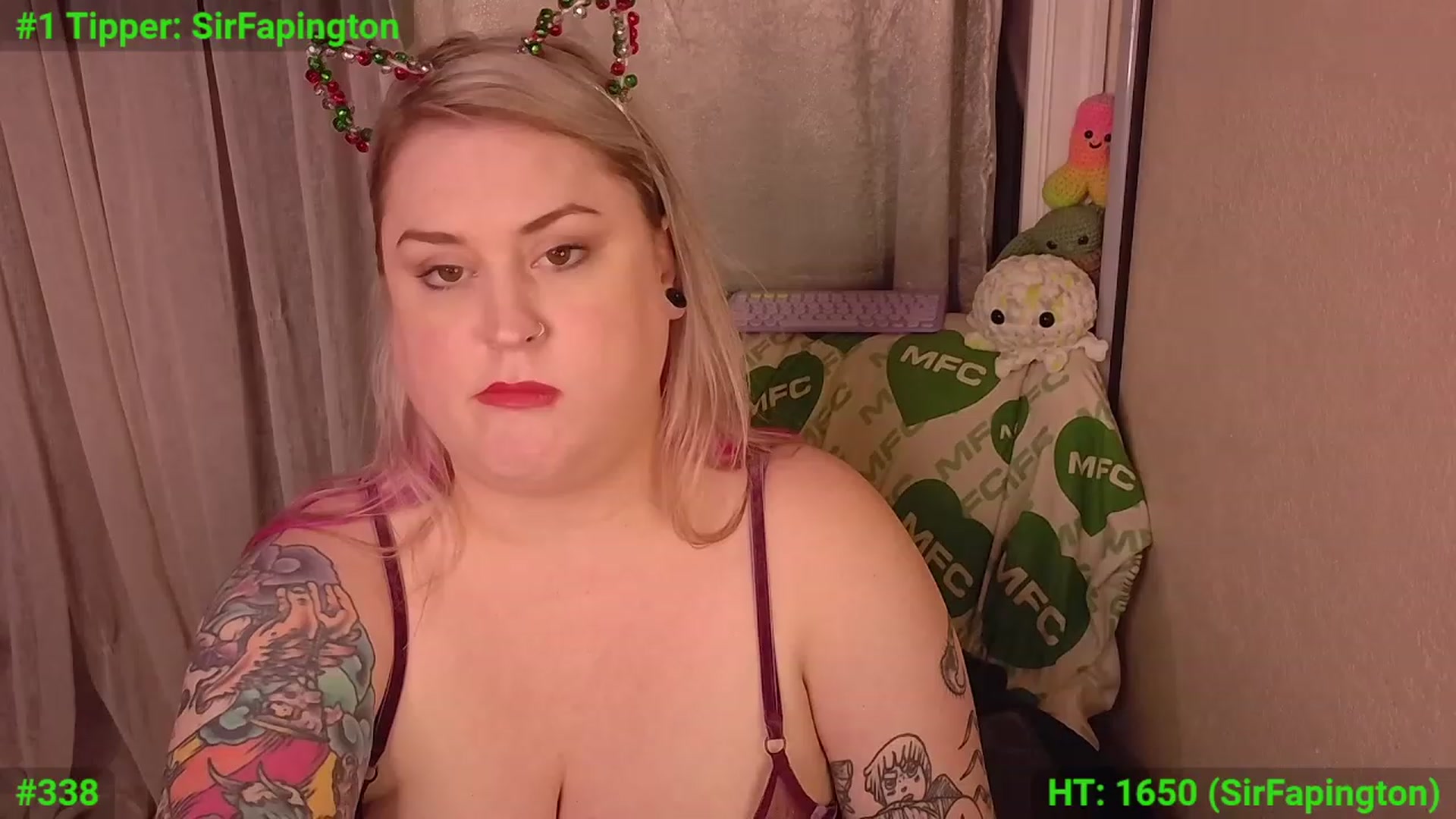 Gallery image thumbnail from mari_jae's myfreecams stream on, 12/31/2023, 06:53 image 6 of 20