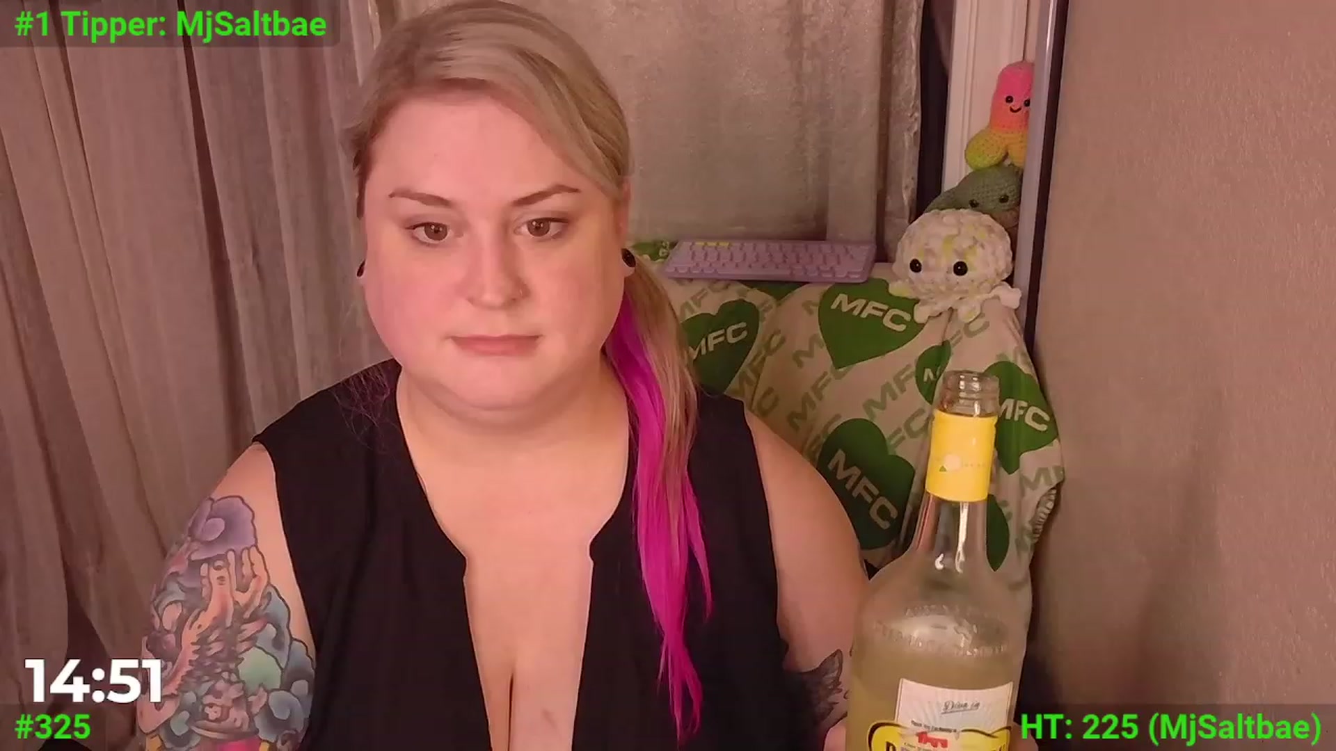 Gallery image thumbnail from mari_jae's myfreecams stream on, 01/01/2024, 07:28 image 3 of 20