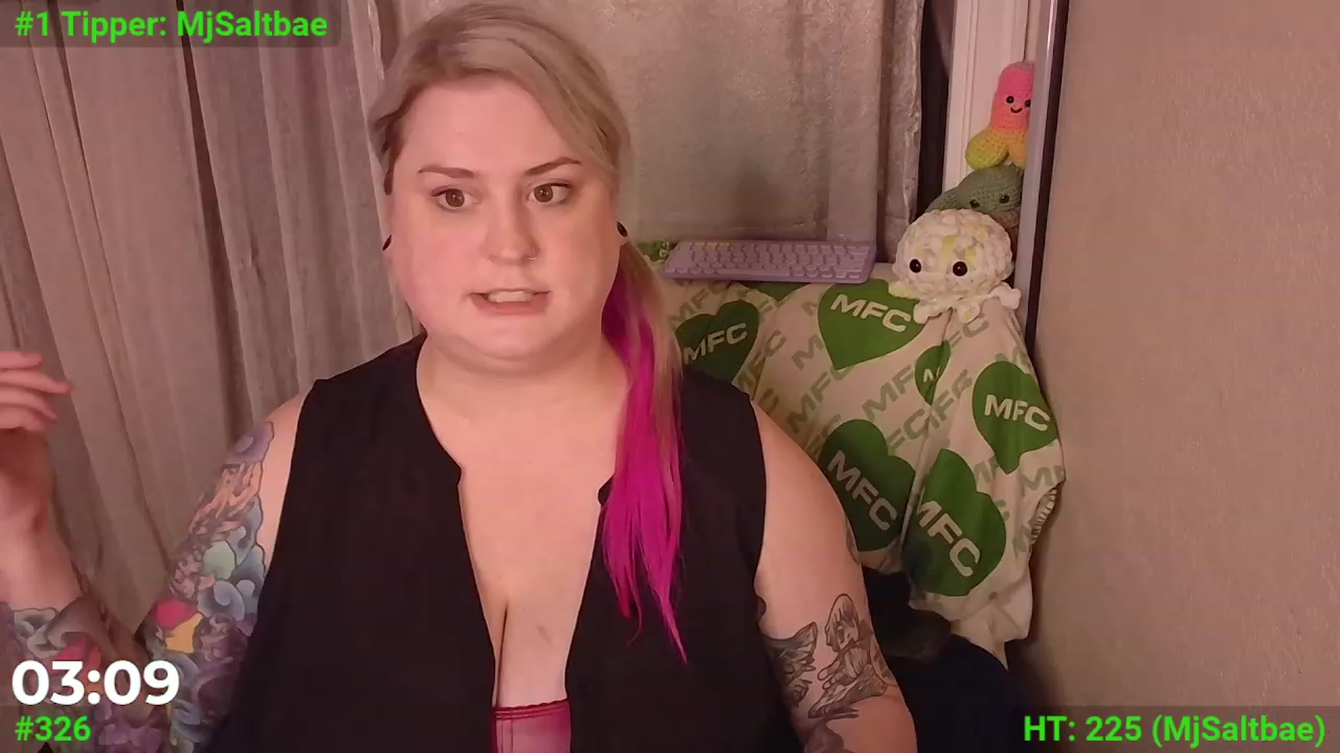 Gallery image thumbnail from mari_jae's myfreecams stream on, 01/01/2024, 07:28 image 15 of 20