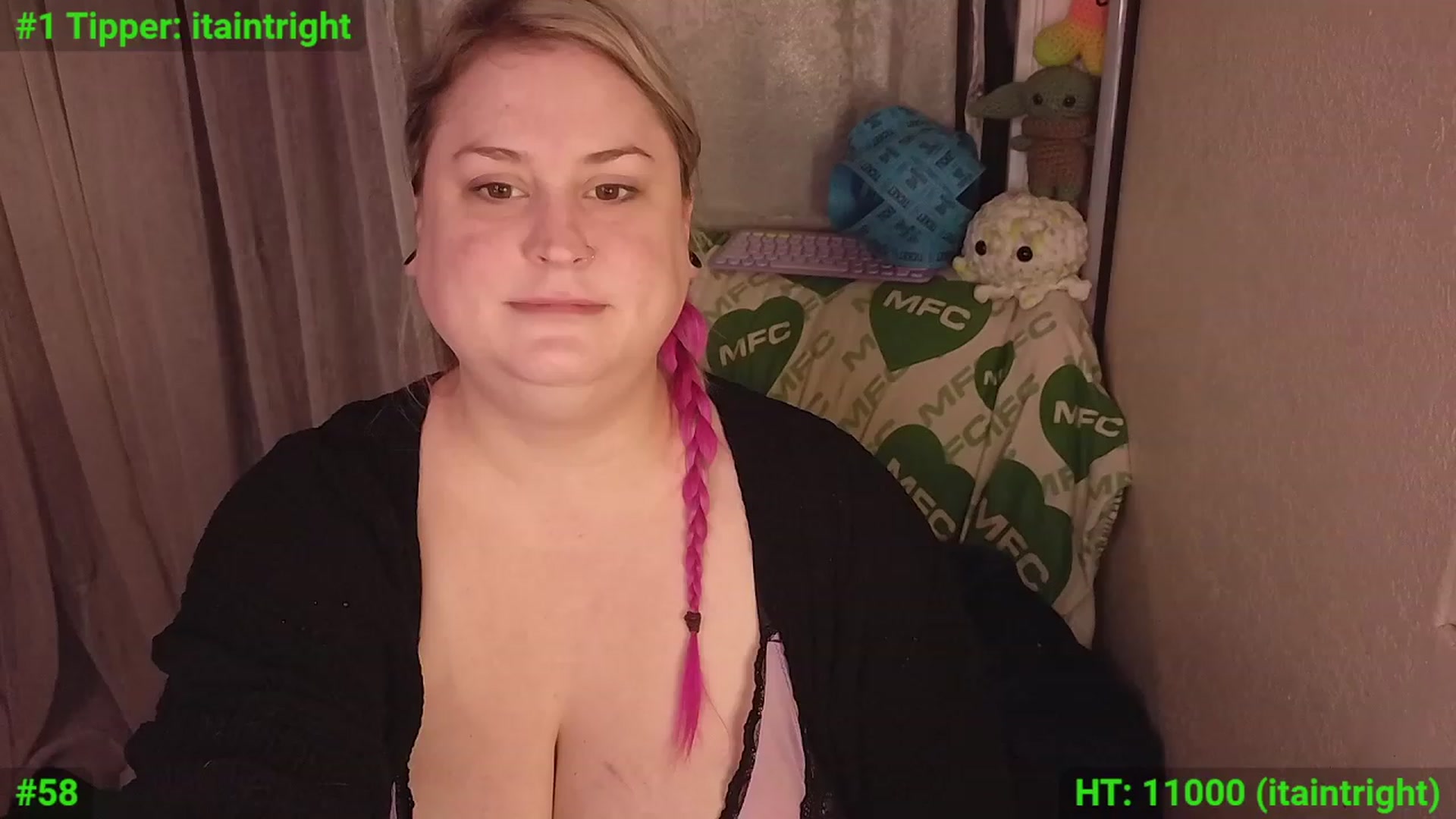 Gallery image thumbnail from mari_jae's myfreecams stream on, 01/02/2024, 07:08 image 15 of 20
