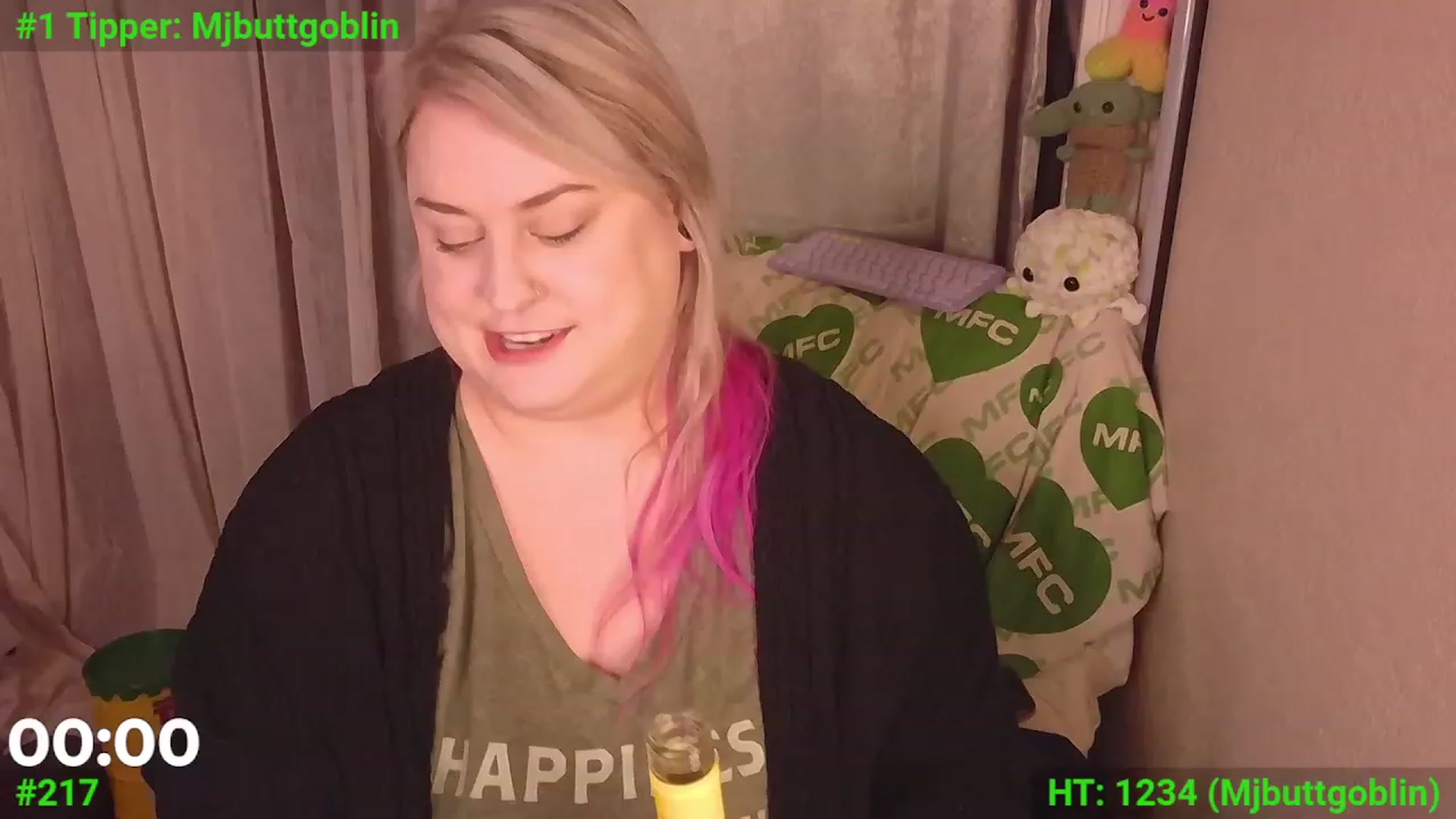 Gallery image thumbnail from mari_jae's myfreecams stream on, 01/05/2024, 06:10 image 14 of 20