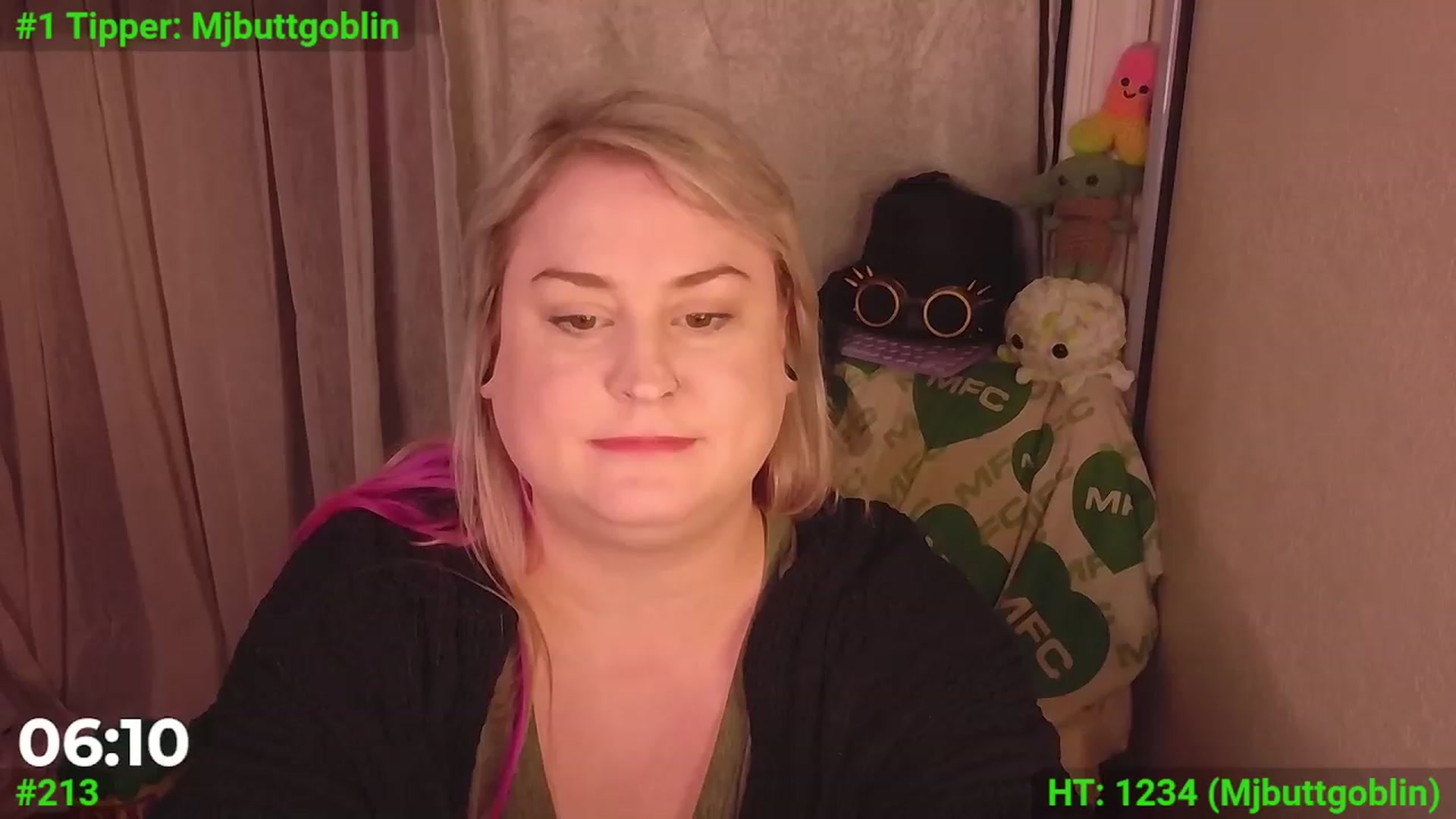 Gallery image thumbnail from mari_jae's myfreecams stream on, 01/05/2024, 08:34 image 3 of 20