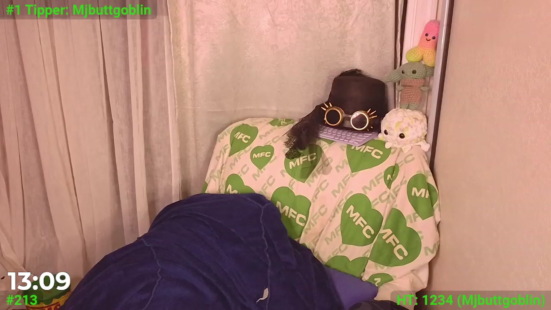 Gallery image thumbnail from mari_jae's myfreecams stream on, 01/05/2024, 08:34 image 2 of 20